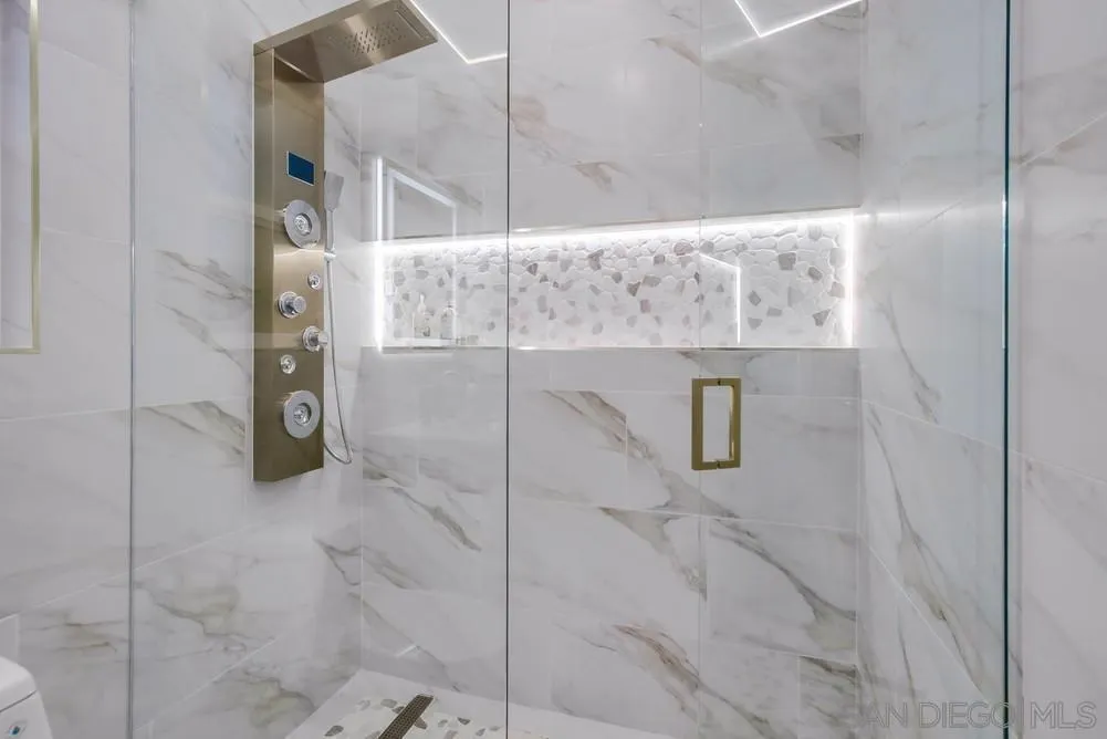https://cdn.realtyfeed.com/cdn/127/250036424/3ebab83a27293be51746d4409053c45e.webp