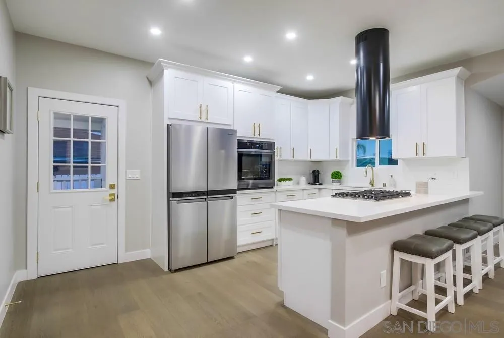 https://cdn.realtyfeed.com/cdn/127/250036424/5afdbed9e0349a73172f536722fc7333.webp