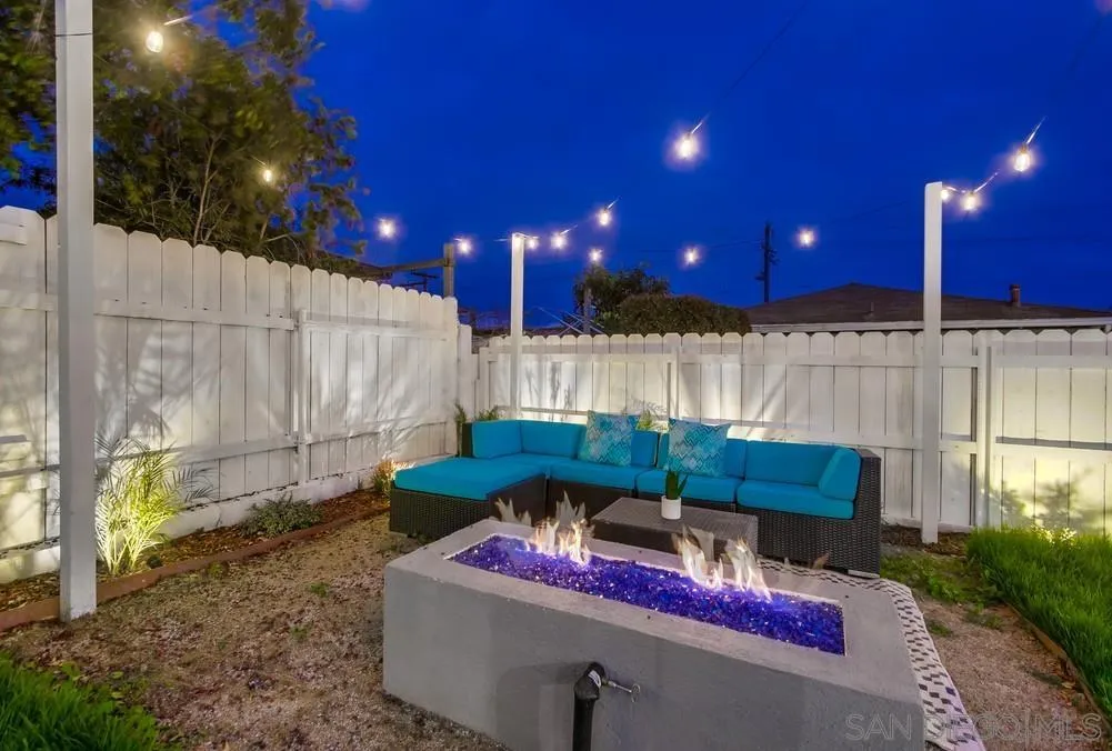 https://cdn.realtyfeed.com/cdn/127/250036424/e9537097a6b4d5a69b1bd2d449348c0d.webp