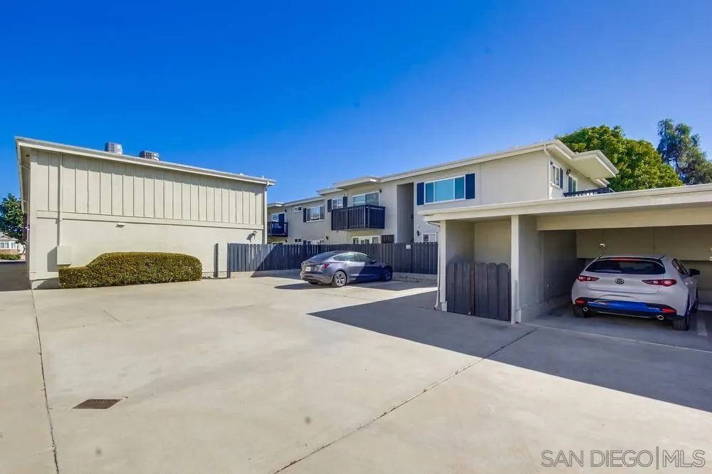 https://cdn.realtyfeed.com/cdn/127/250036426/0ae8c4b3d417b5282aa0b7feae9872c8.webp