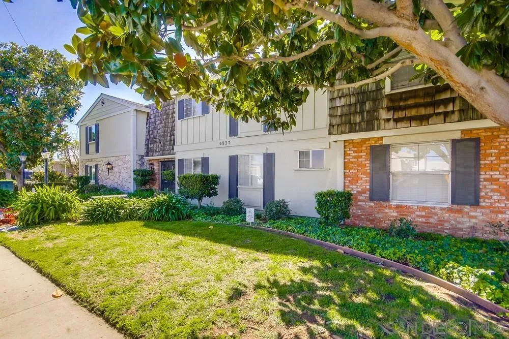 https://cdn.realtyfeed.com/cdn/127/250036426/88b88004563b3c049e425ecac667c668.webp