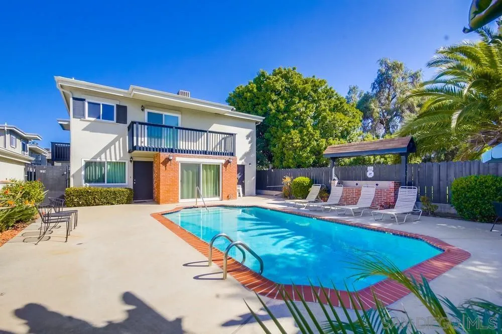 https://cdn.realtyfeed.com/cdn/127/250036426/afccc34c7eec0a0af78379a807632aca.webp