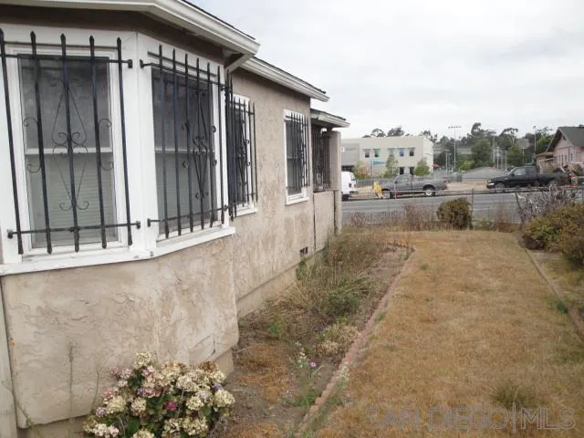 https://cdn.realtyfeed.com/cdn/127/250036431/085e16e03422e5d28fbec208a360a141.webp