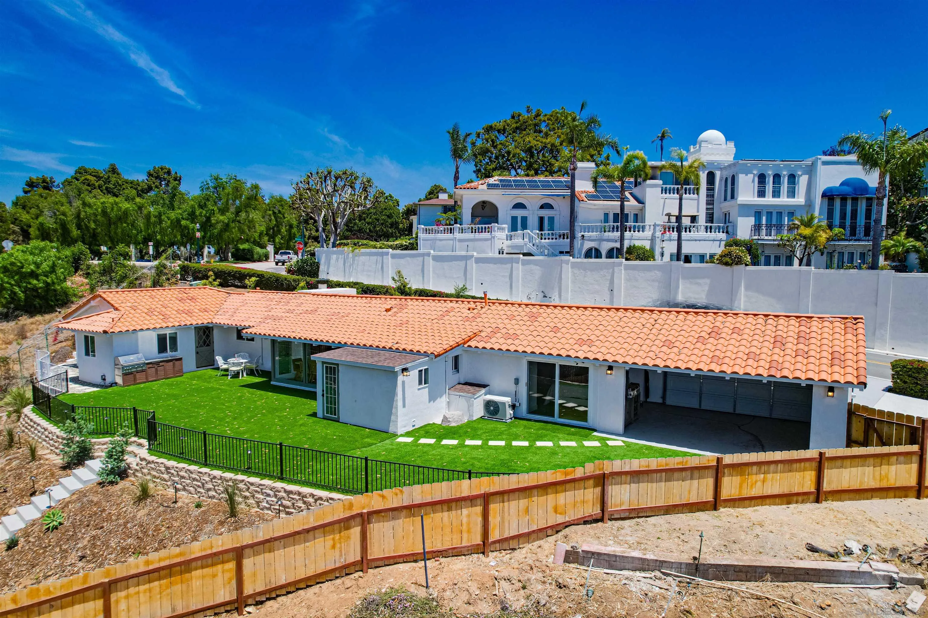 https://cdn.realtyfeed.com/cdn/127/250036432/3dbf09f72108b13667bd5648da118fcb.webp