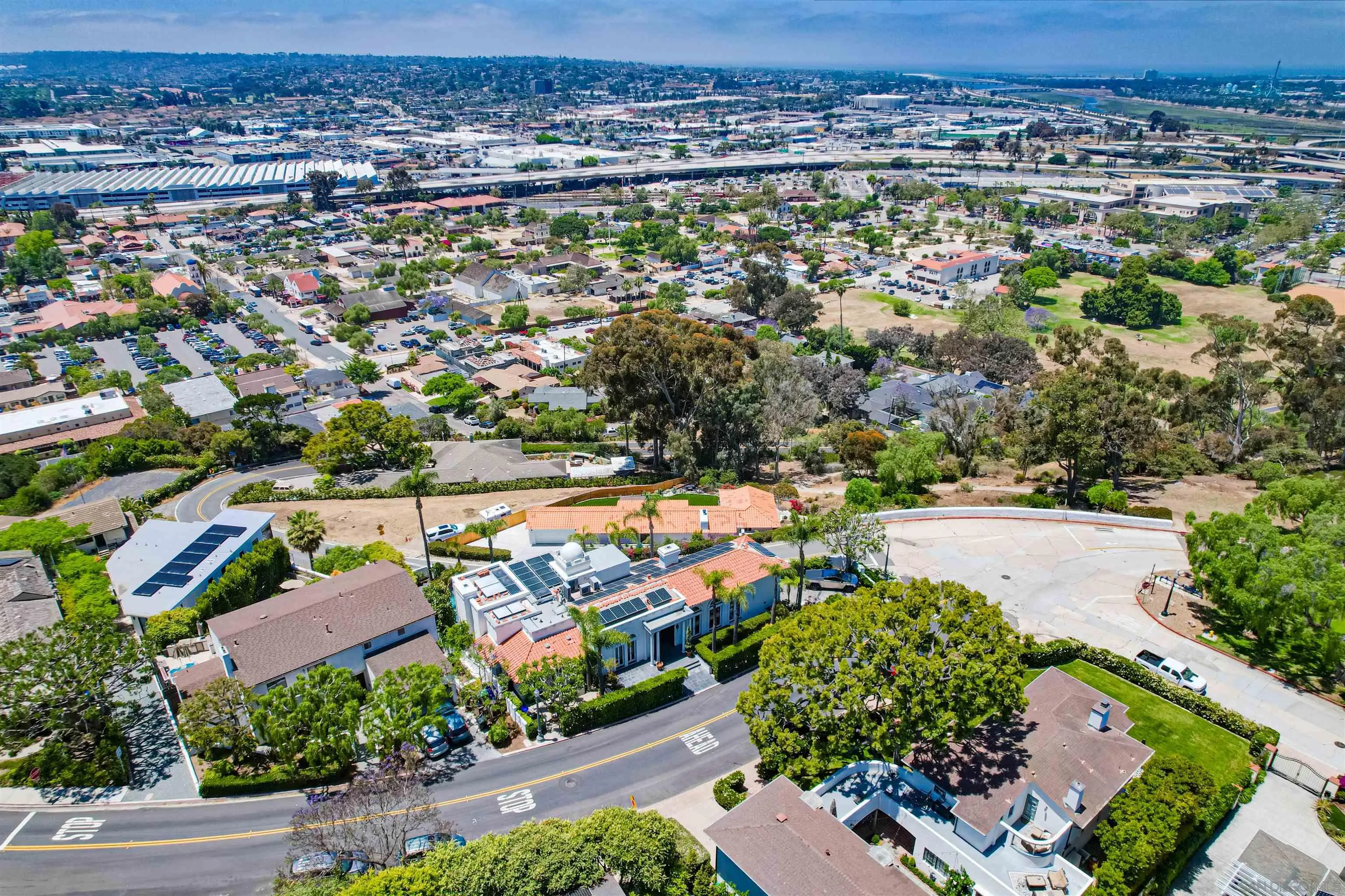 https://cdn.realtyfeed.com/cdn/127/250036432/a7ddc618e7b1c5cae095569446ac9158.webp