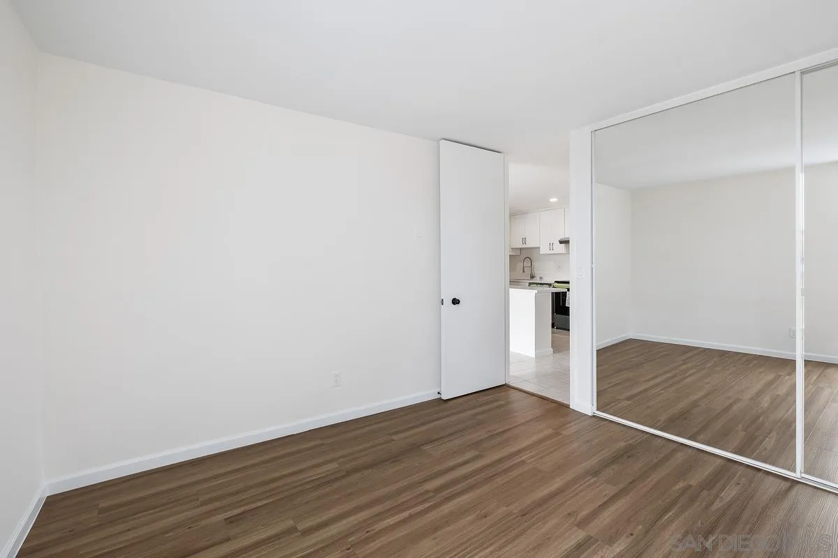Photo #14: 250036433 Listing: Photo #14
