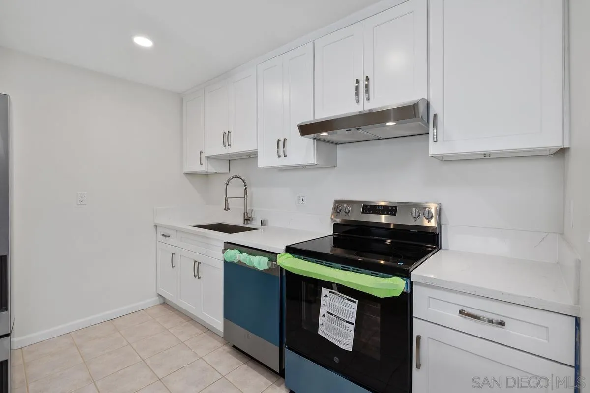 Photo #4: 250036433 Listing 