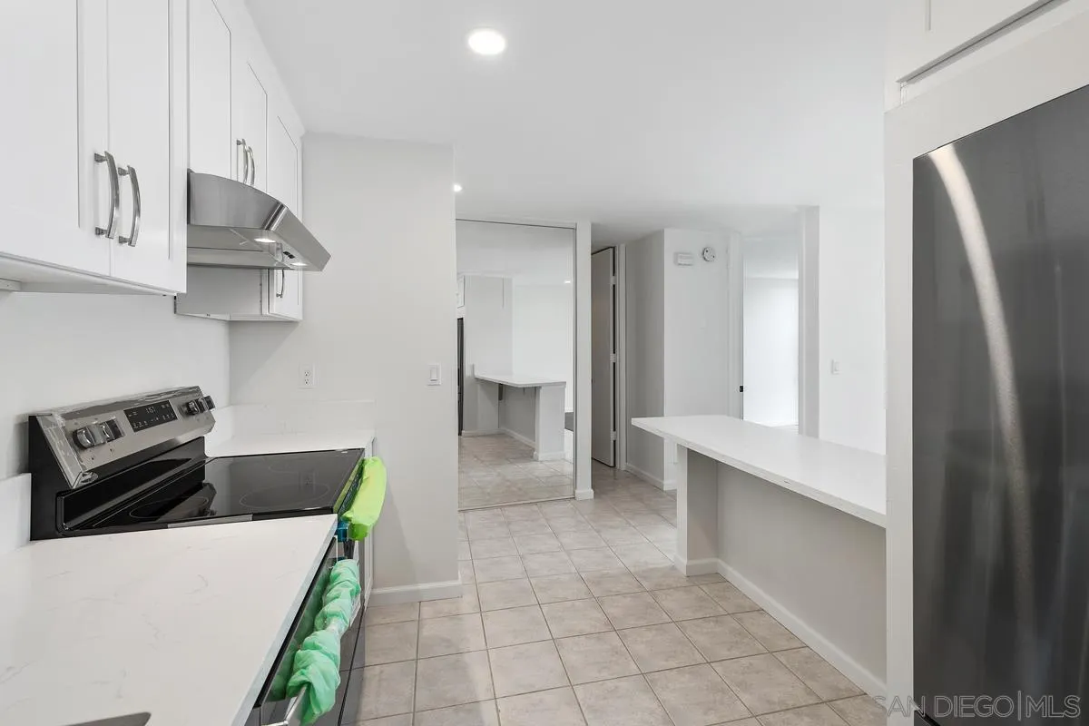 Photo #5: 250036433 Listing 