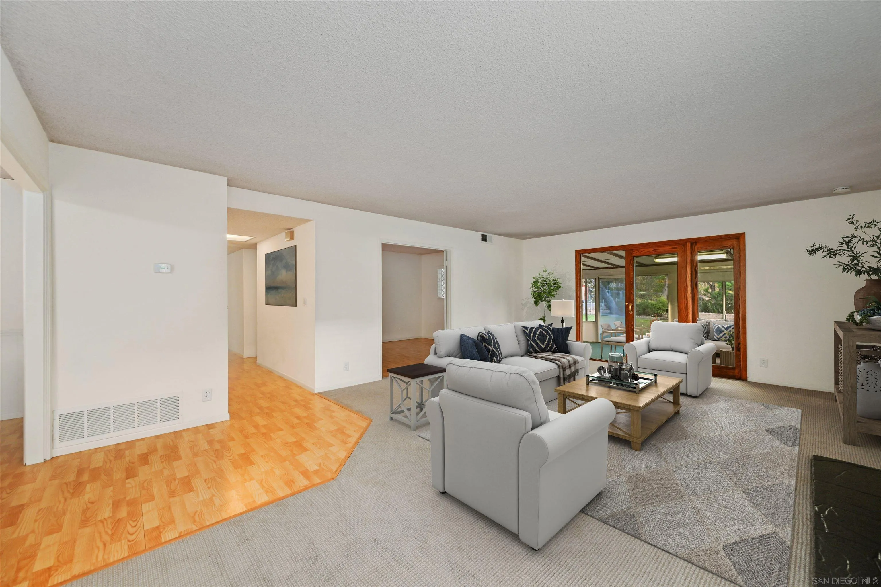 https://cdn.realtyfeed.com/cdn/127/250036434/5325e75e3b8fd207b5c548c56389aac0.webp