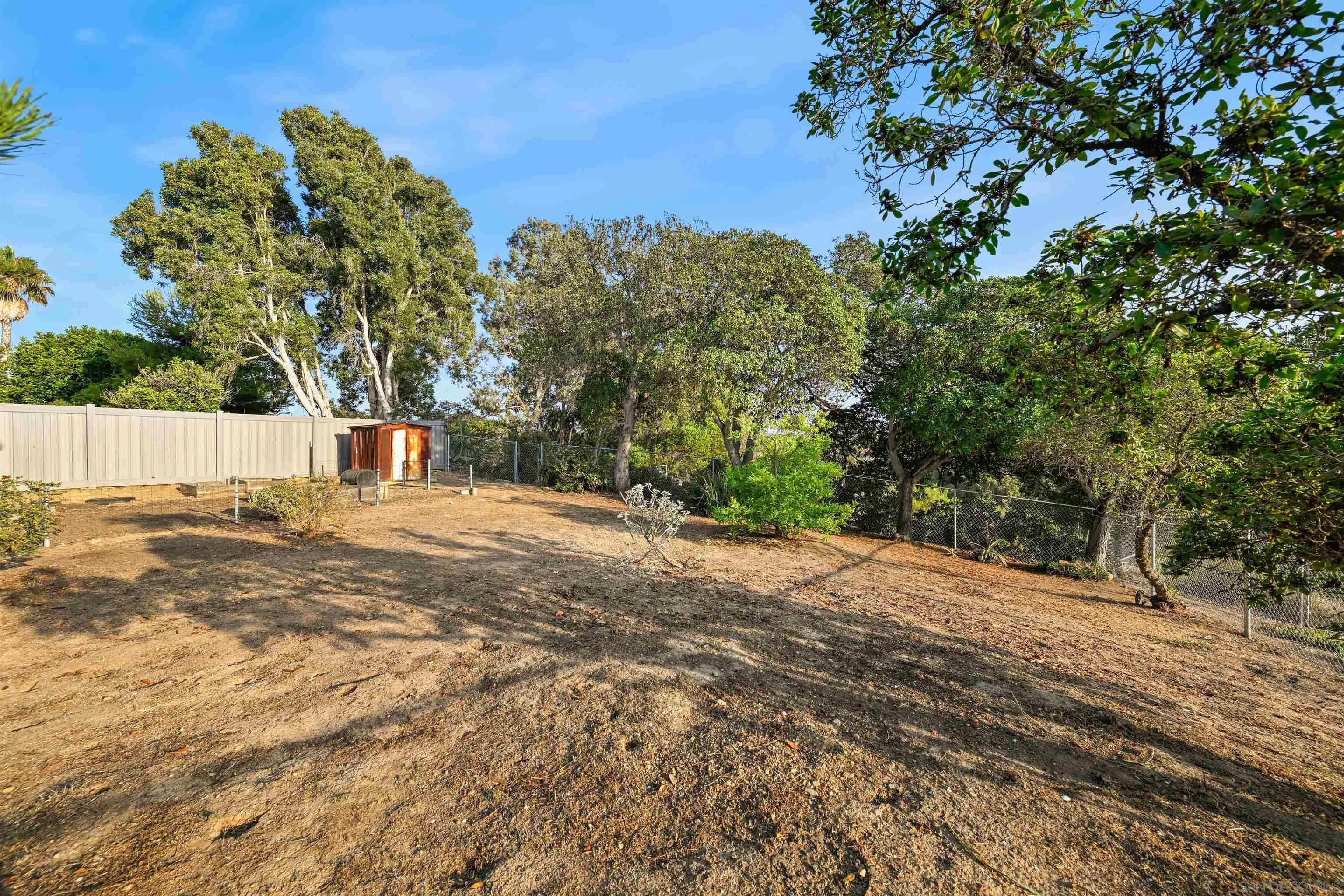 https://cdn.realtyfeed.com/cdn/127/250036434/5bc728276035b492c3222d8ea8a8644d.webp