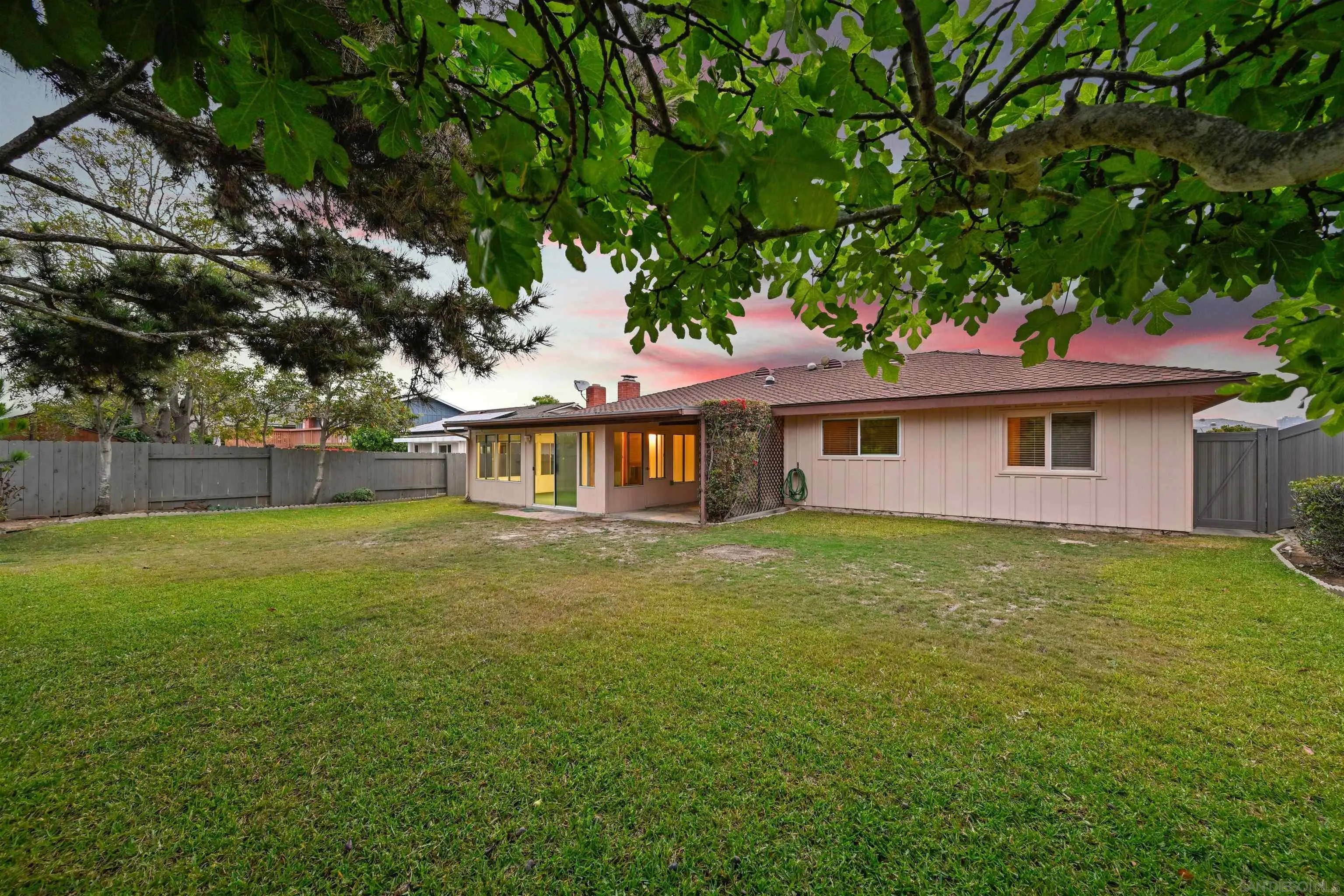 https://cdn.realtyfeed.com/cdn/127/250036434/b1338a955836011011605febcad75ac1.webp