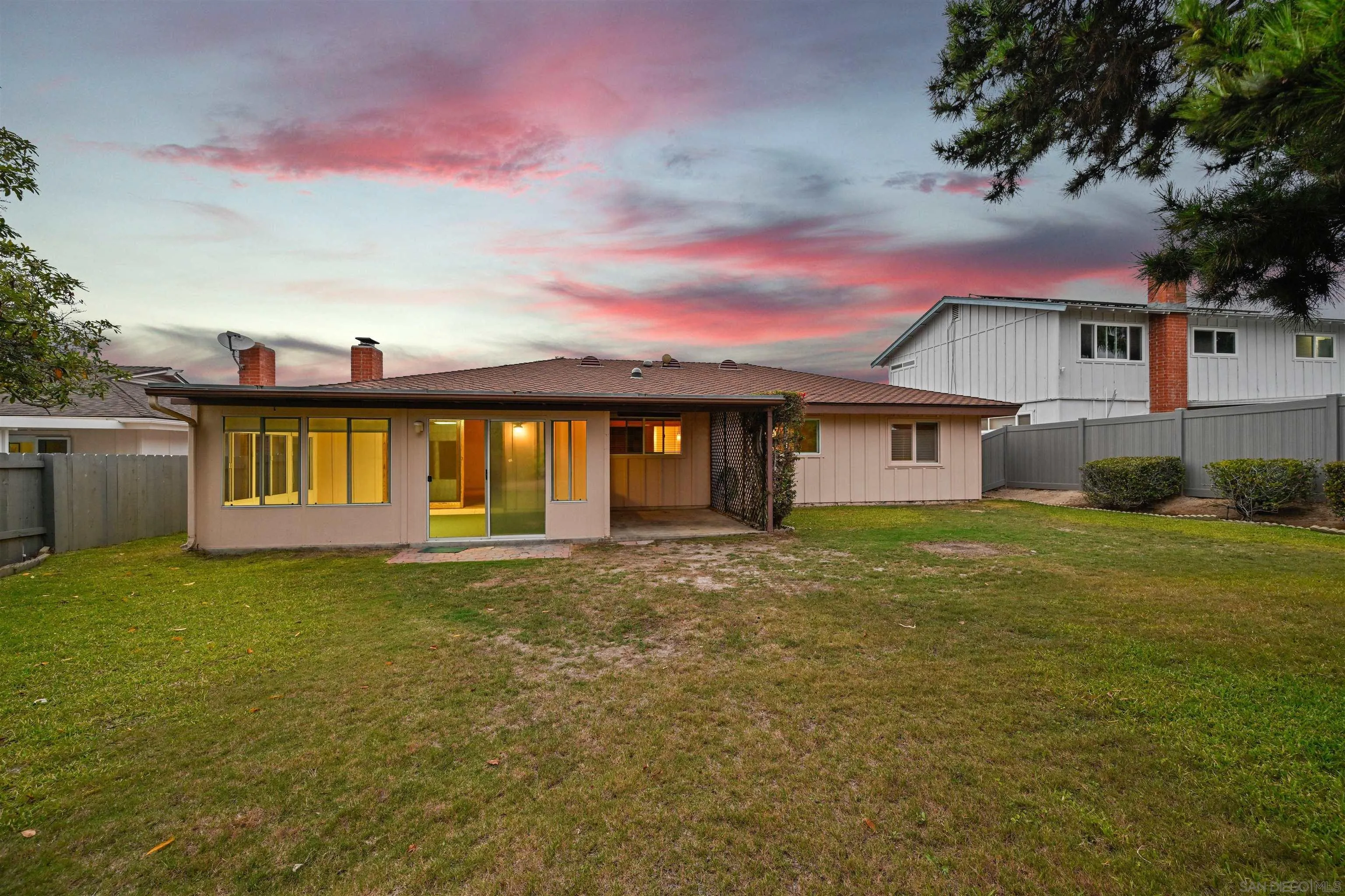 https://cdn.realtyfeed.com/cdn/127/250036434/b5210135fd649b358c6062a7bfb31a89.webp