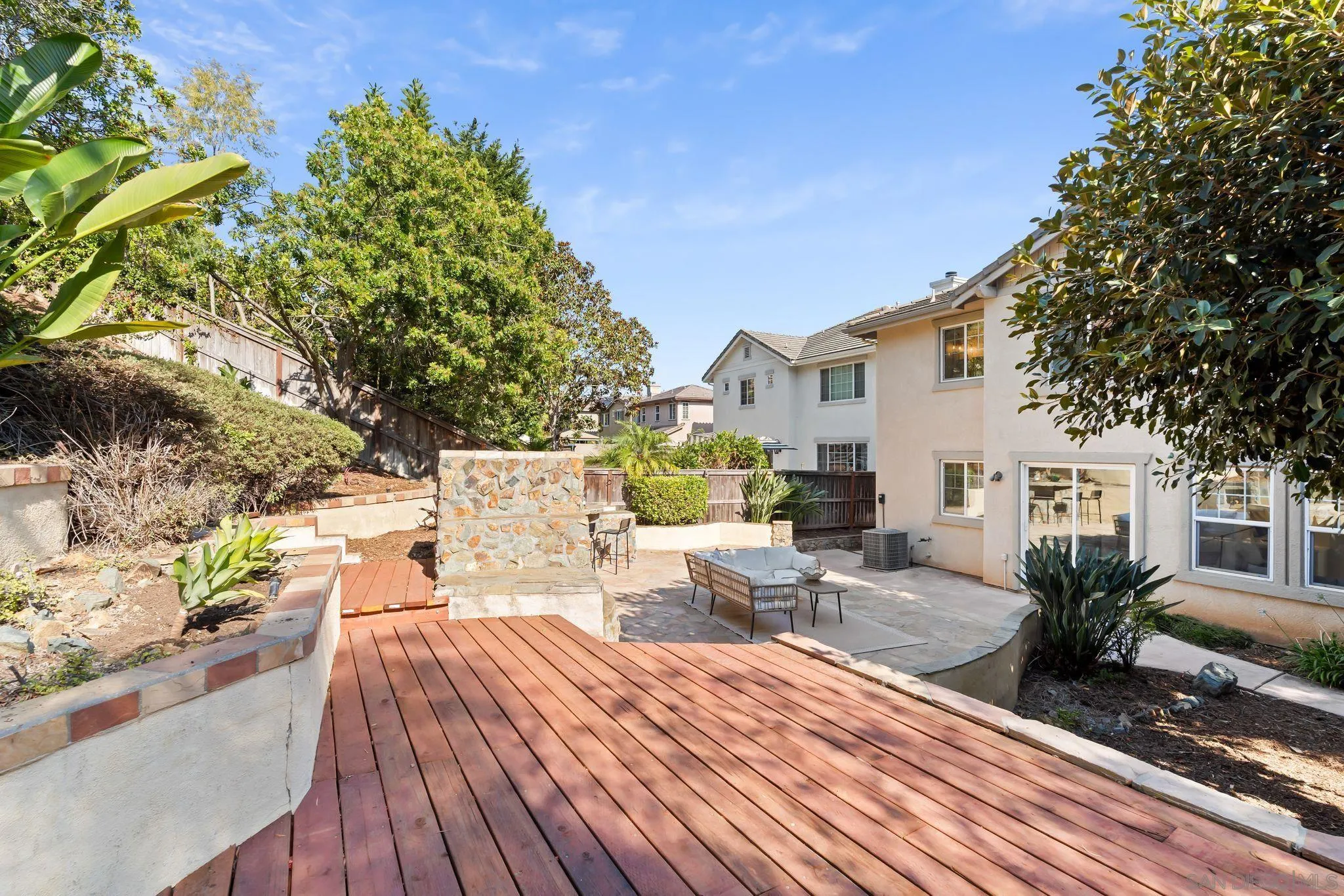 https://cdn.realtyfeed.com/cdn/127/250036435/5189cdb1bcf0716a3f3528b32792c225.webp