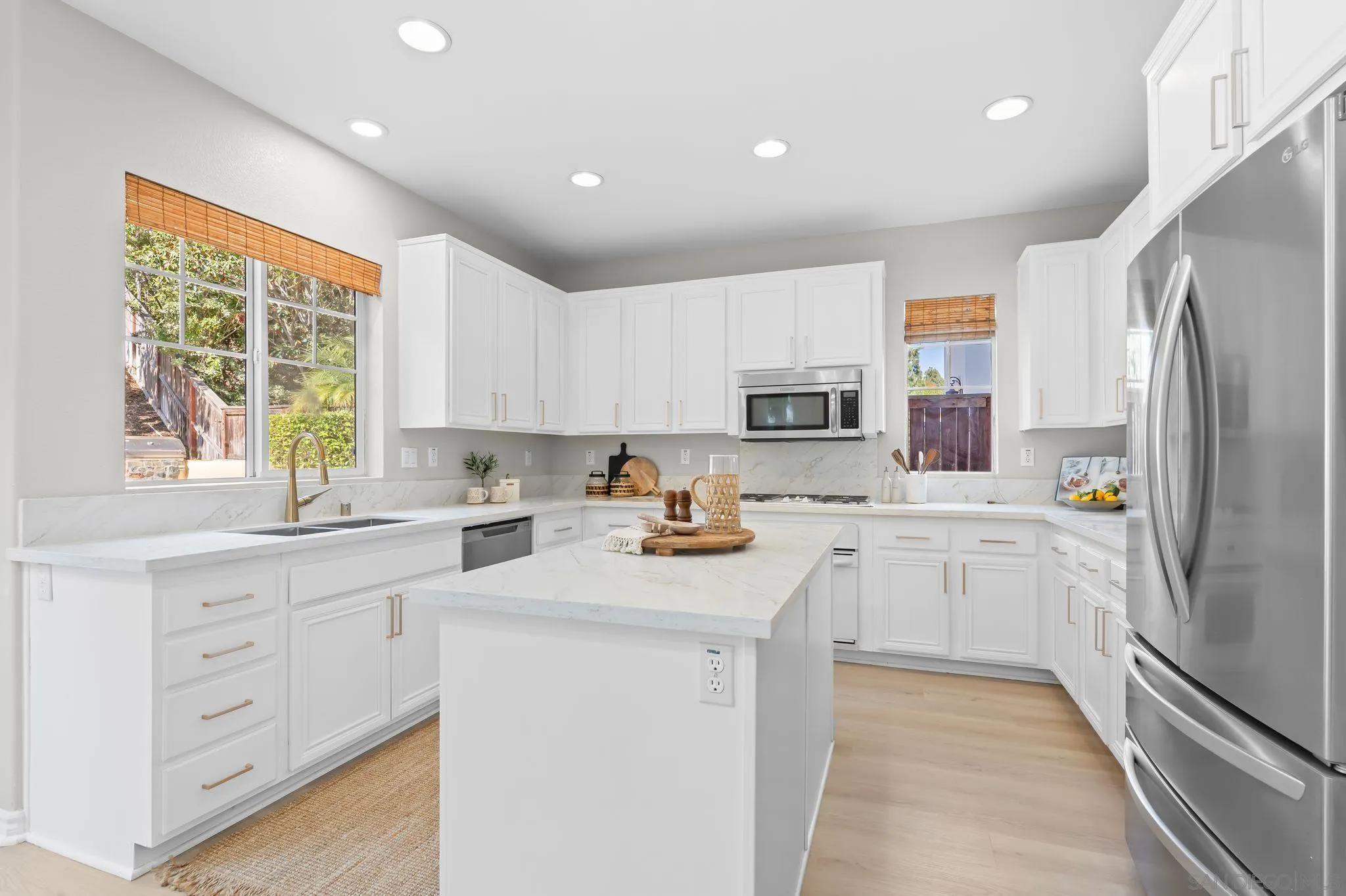 https://cdn.realtyfeed.com/cdn/127/250036435/7c665bf27d1c9ec4f794932980742793.webp