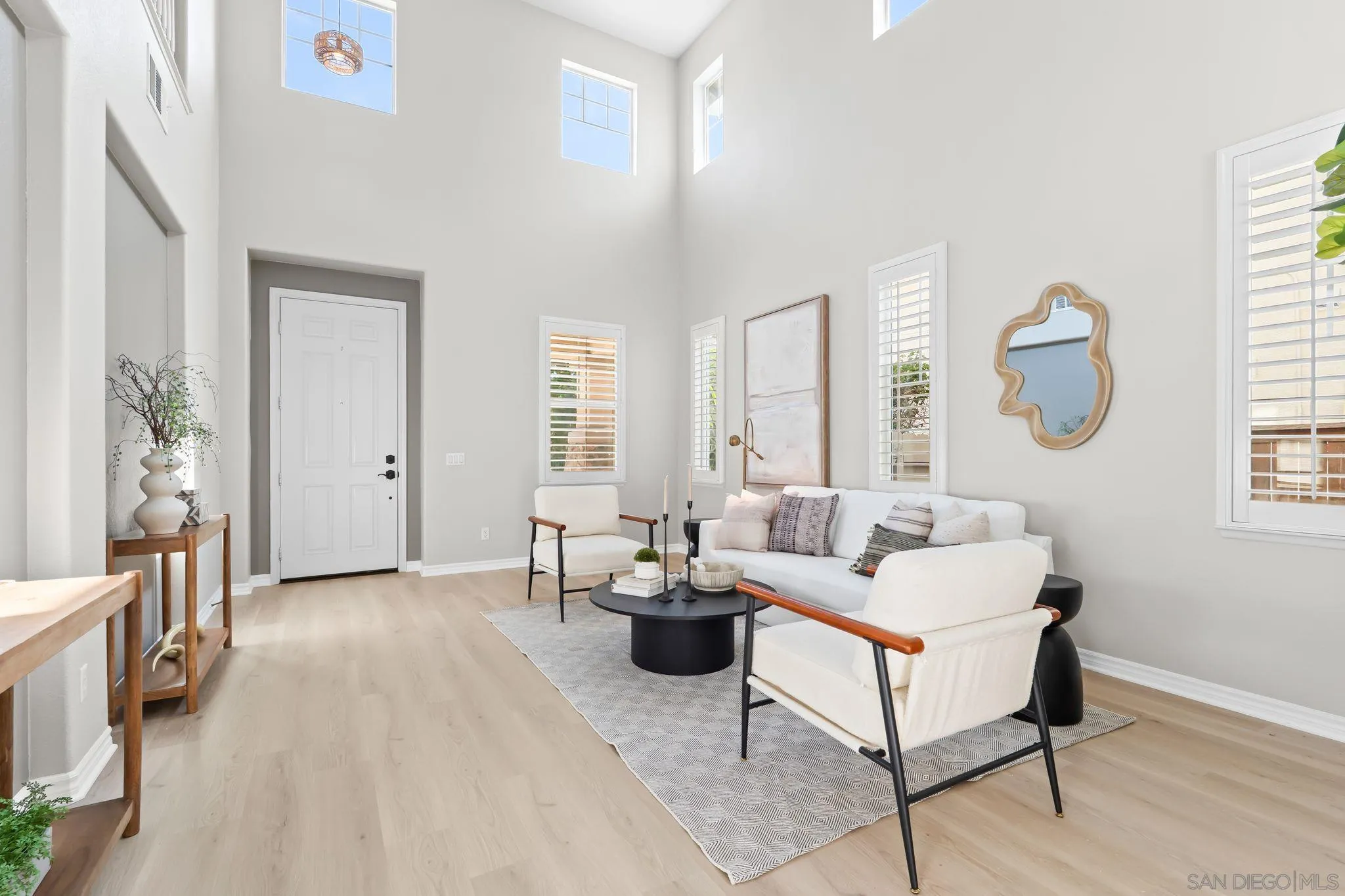 https://cdn.realtyfeed.com/cdn/127/250036435/ce52ac87c8069c3639d2f6f0975f3b5a.webp