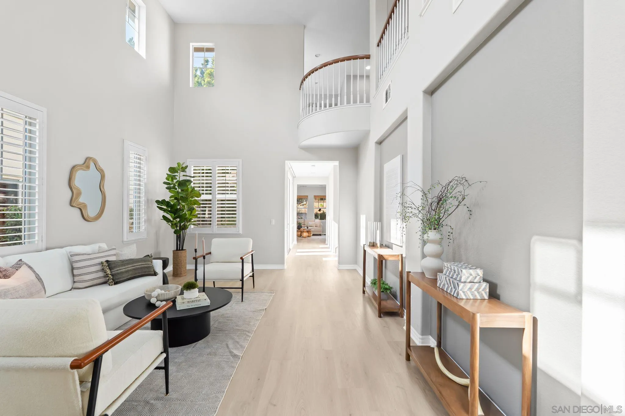 https://cdn.realtyfeed.com/cdn/127/250036435/d693d60311830661ee1d77ab6bcc72a9.webp