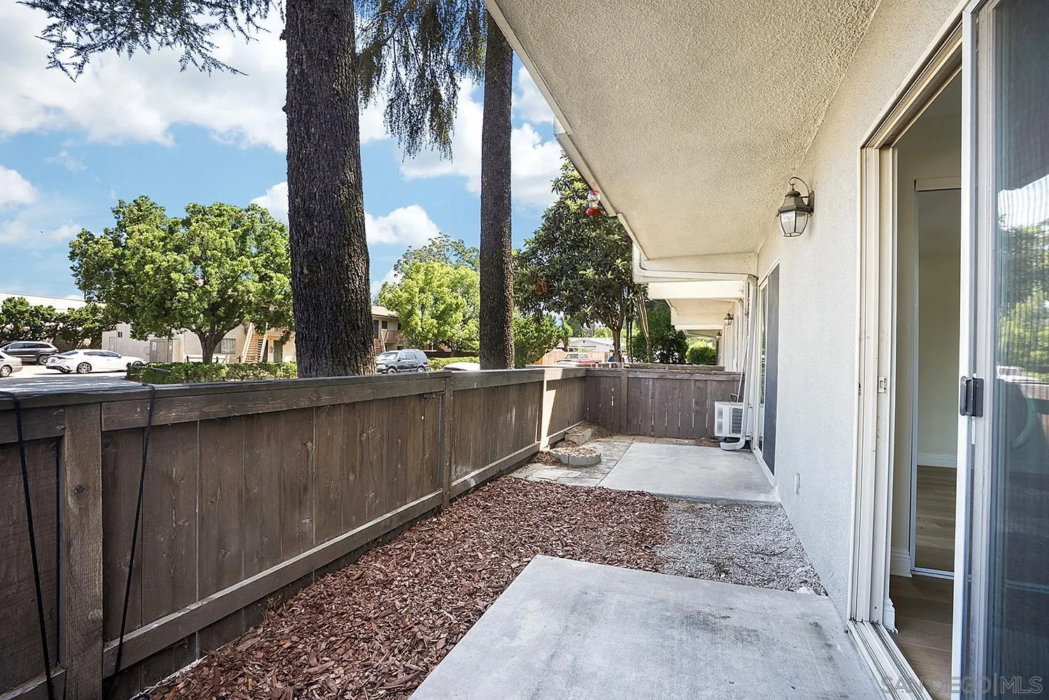 https://cdn.realtyfeed.com/cdn/127/250036441/133d135e4b7aac2f5b2d90e8448dc22d.webp
