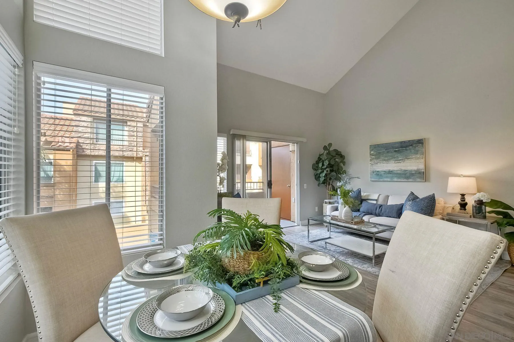 https://cdn.realtyfeed.com/cdn/127/250036445/5d910d5e7f222142565b2e55d5130ae1.webp