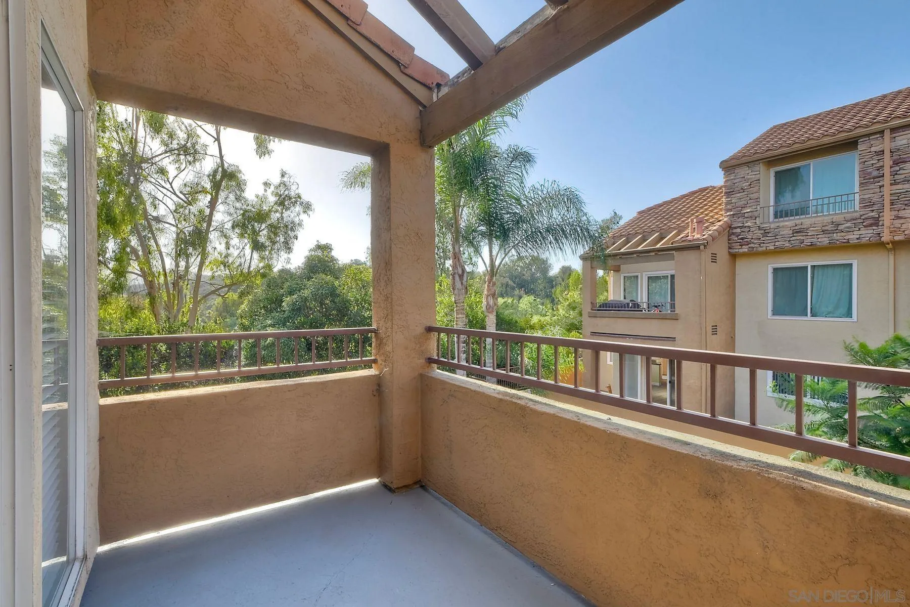 https://cdn.realtyfeed.com/cdn/127/250036445/ce4773578e8126f3013cc515b187a8a0.webp