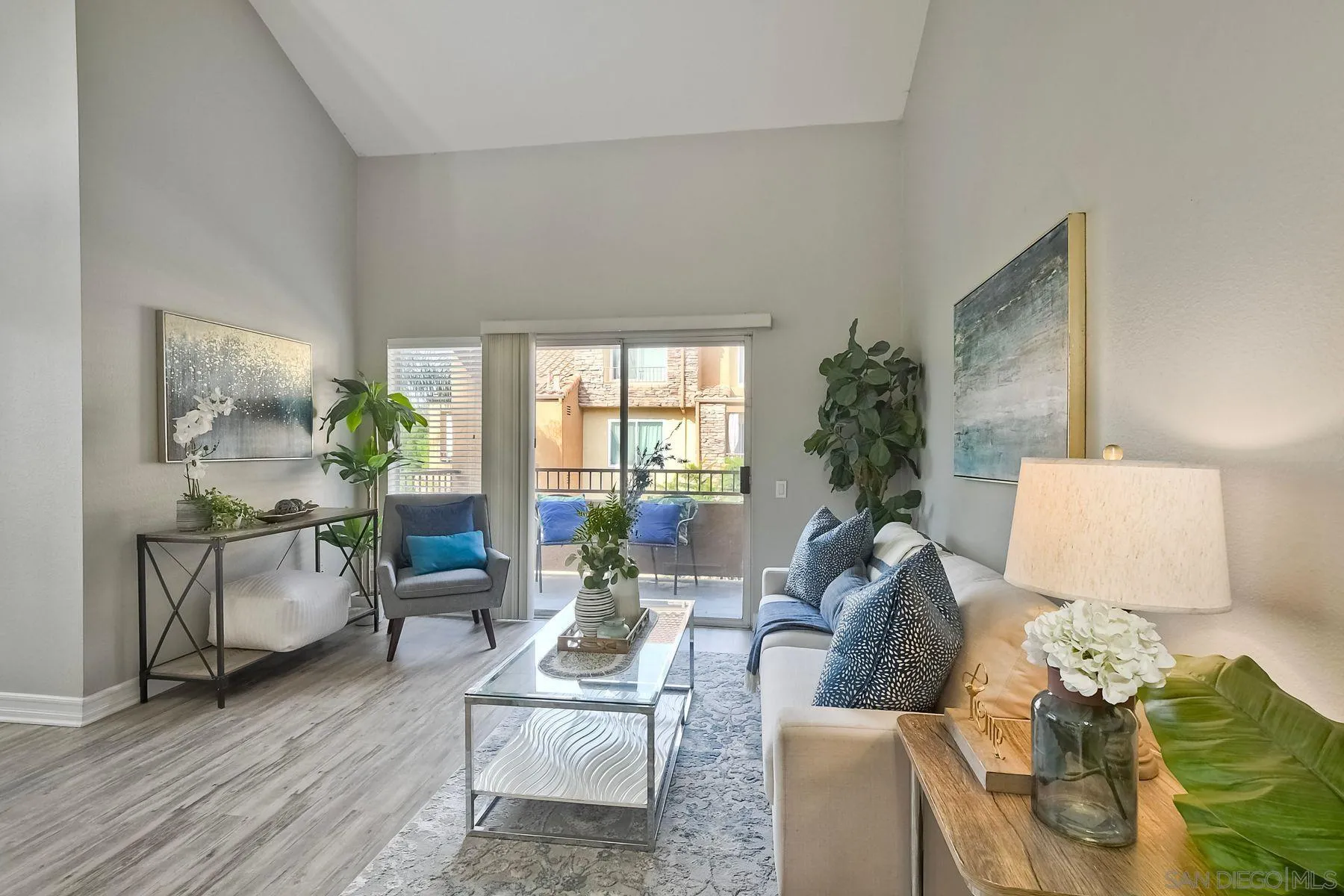 https://cdn.realtyfeed.com/cdn/127/250036445/daeaabceb5fe4b3008bde34837527304.webp
