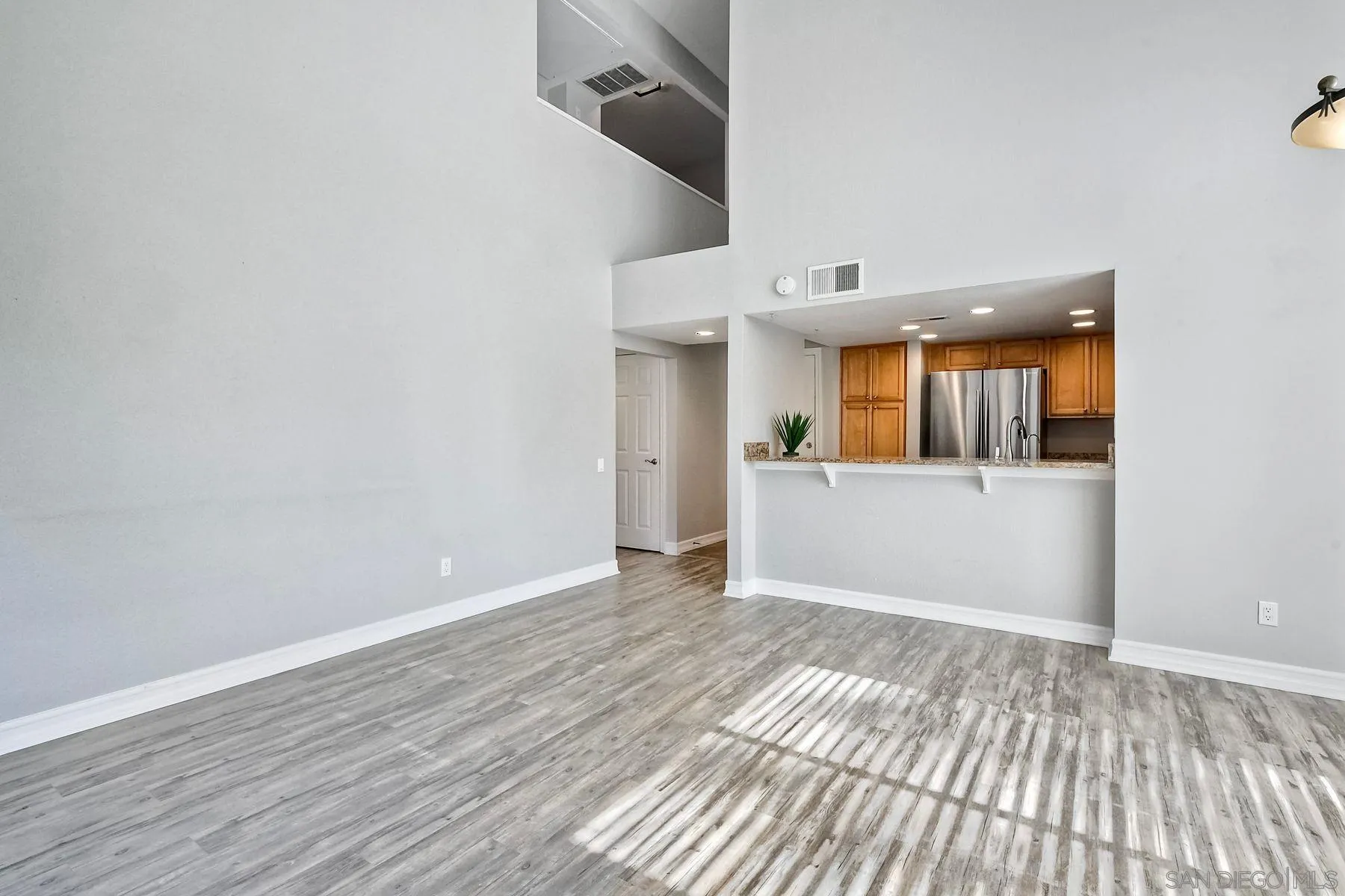 https://cdn.realtyfeed.com/cdn/127/250036445/eea618484b0d0cc0c6bee8a1cdc752db.webp