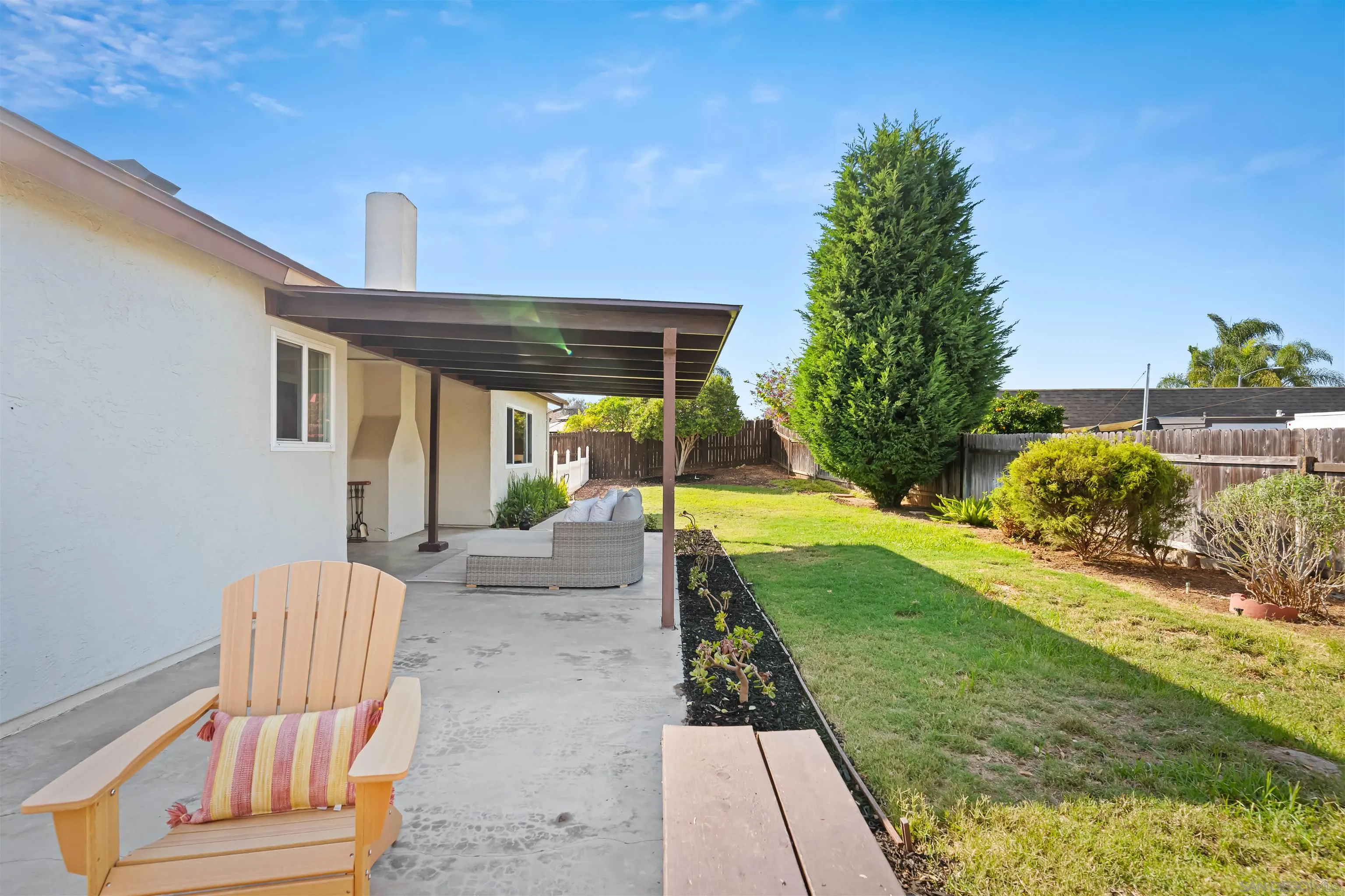 https://cdn.realtyfeed.com/cdn/127/250036446/17299a7bcc7914c9b34fe93ad21a5ff3.webp