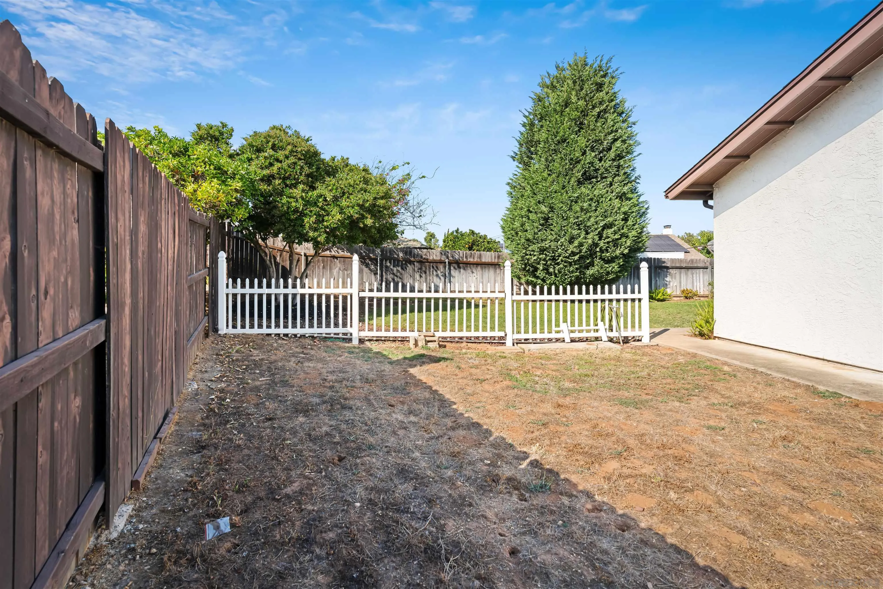 https://cdn.realtyfeed.com/cdn/127/250036446/1a255e8f90eb1f3228ec9a3508d42245.webp