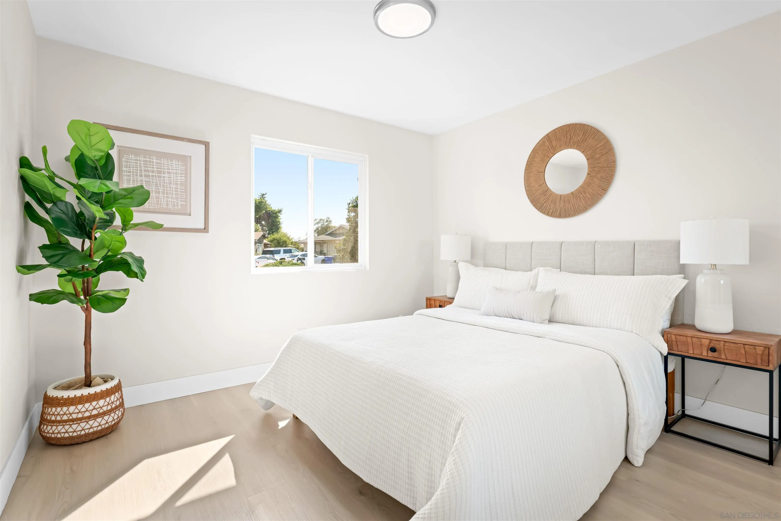 https://cdn.realtyfeed.com/cdn/127/250036446/da2dcf01c57dad93857e61dcbe51a2b8.webp