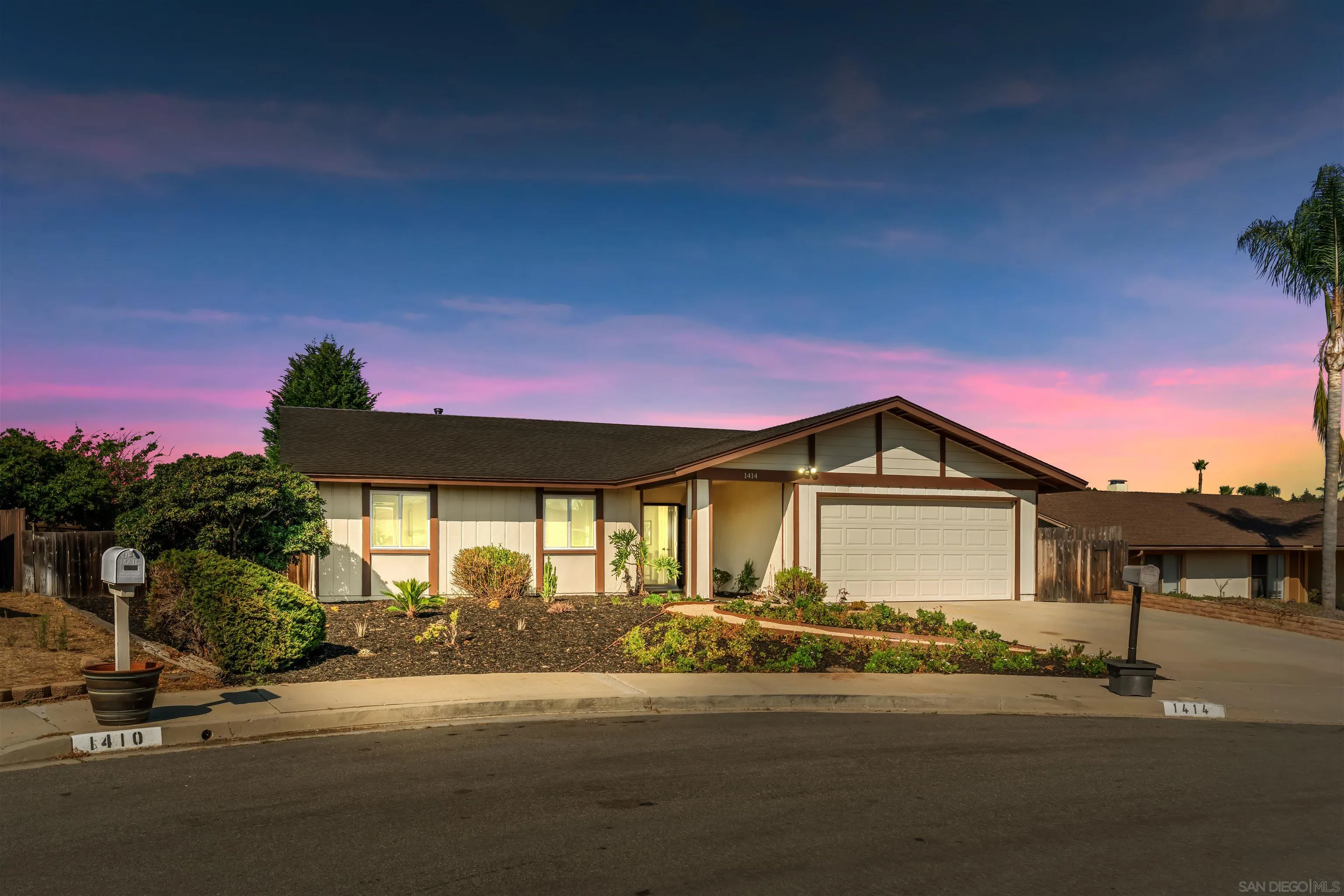 https://cdn.realtyfeed.com/cdn/127/250036446/eaa0bbf4b32632a6ab888fd31f726353.webp
