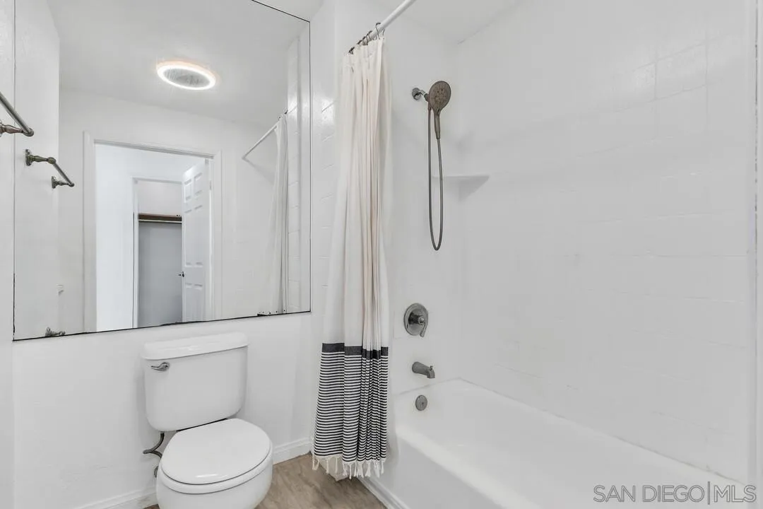 https://cdn.realtyfeed.com/cdn/127/250036449/0ac8e4ad13b7dd9f9c0ad540d6d7f016.webp