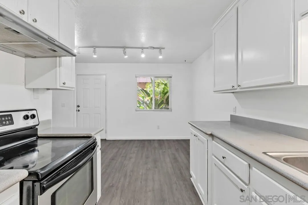 https://cdn.realtyfeed.com/cdn/127/250036449/5c5cbf10a4273fac5a897022c5403244.webp