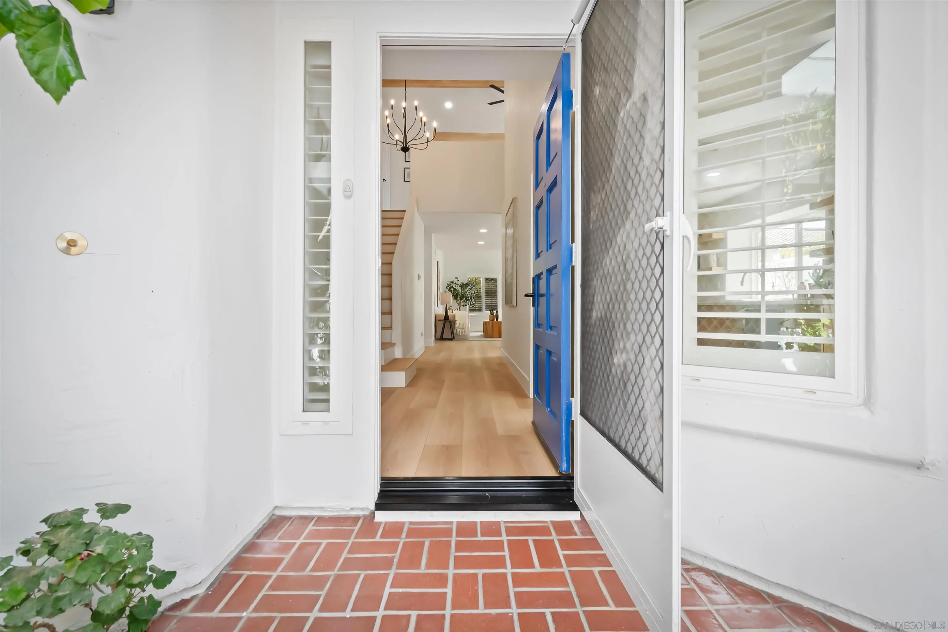 https://cdn.realtyfeed.com/cdn/127/250036452/34d2143c544eb85a72f75e777695f84d.webp