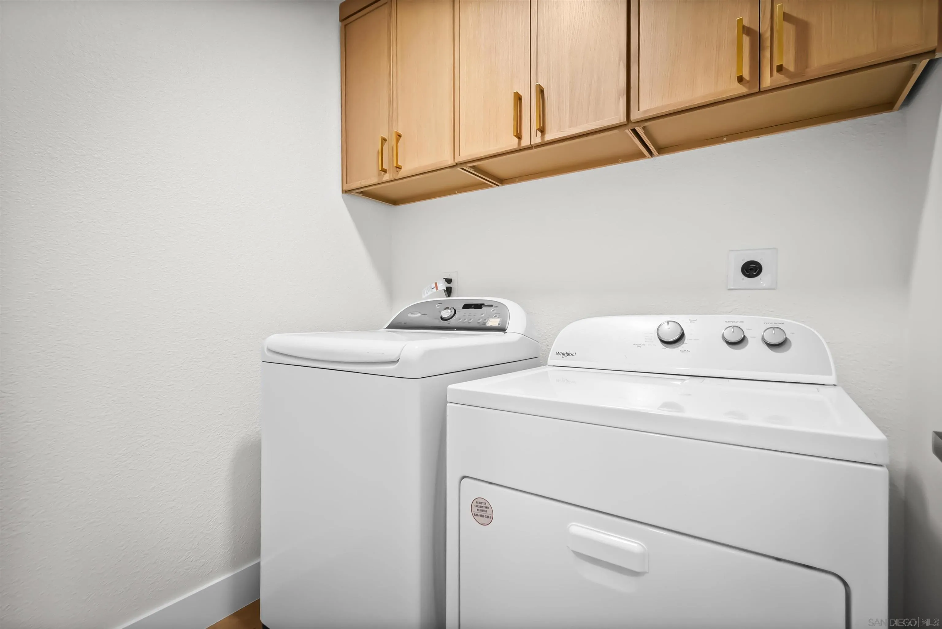 https://cdn.realtyfeed.com/cdn/127/250036452/46e14210f5c6b12dfef68d7b2c8e90ae.webp