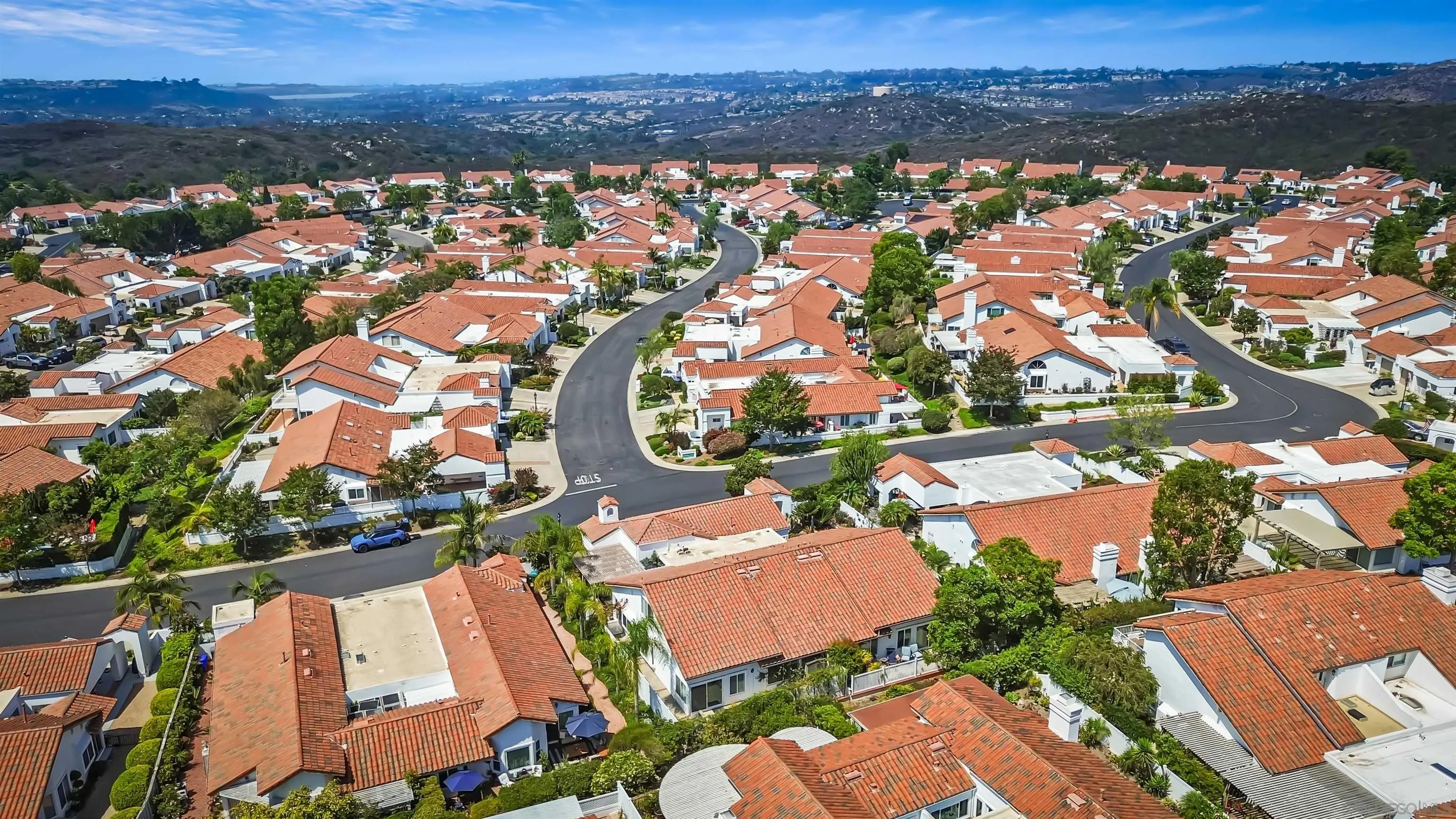 https://cdn.realtyfeed.com/cdn/127/250036452/d38e3013f7625af2a0d2aa4ab6d95ffc.webp