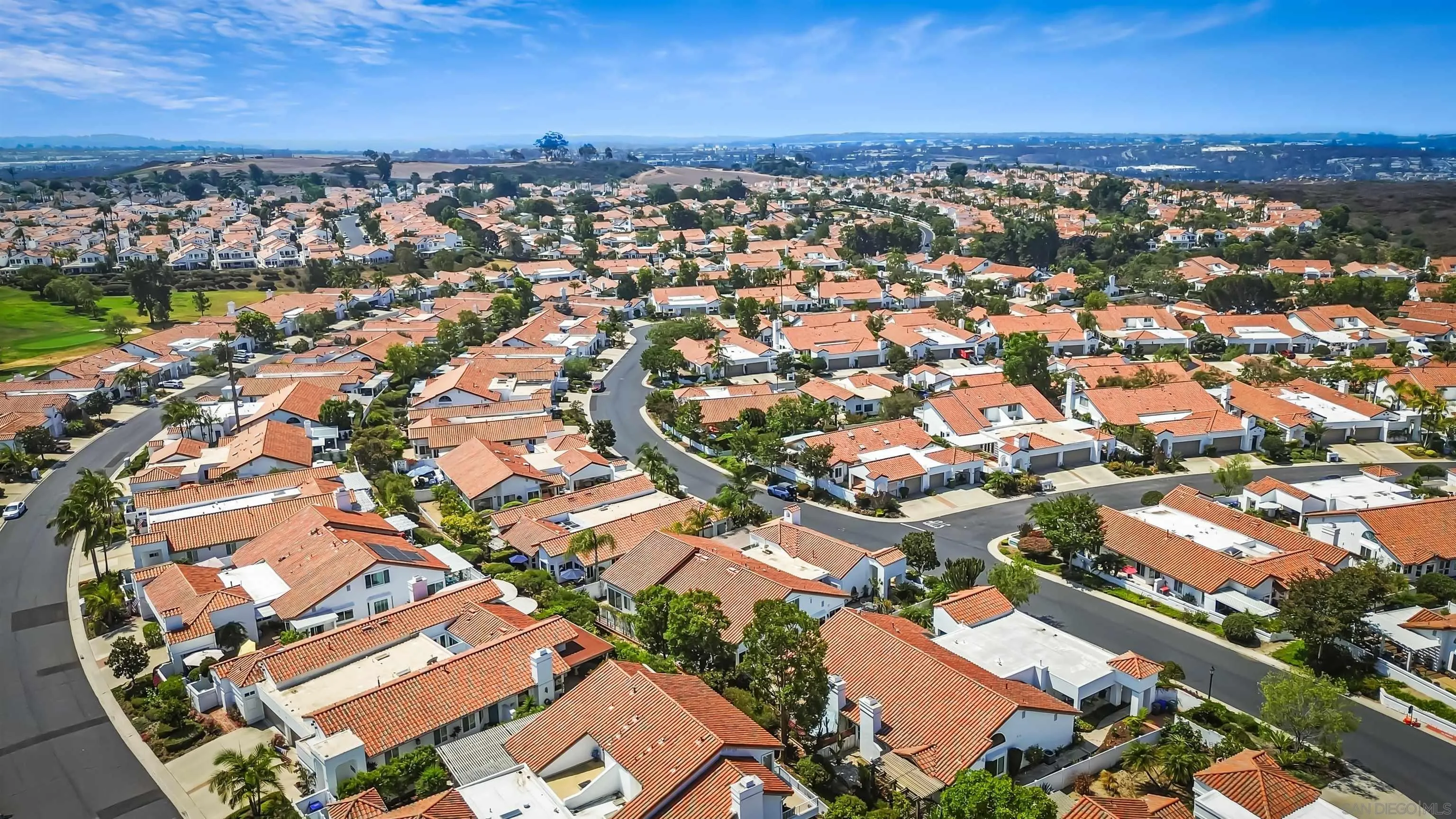 https://cdn.realtyfeed.com/cdn/127/250036452/f21148559b9f90dcb713614fd78a62e0.webp