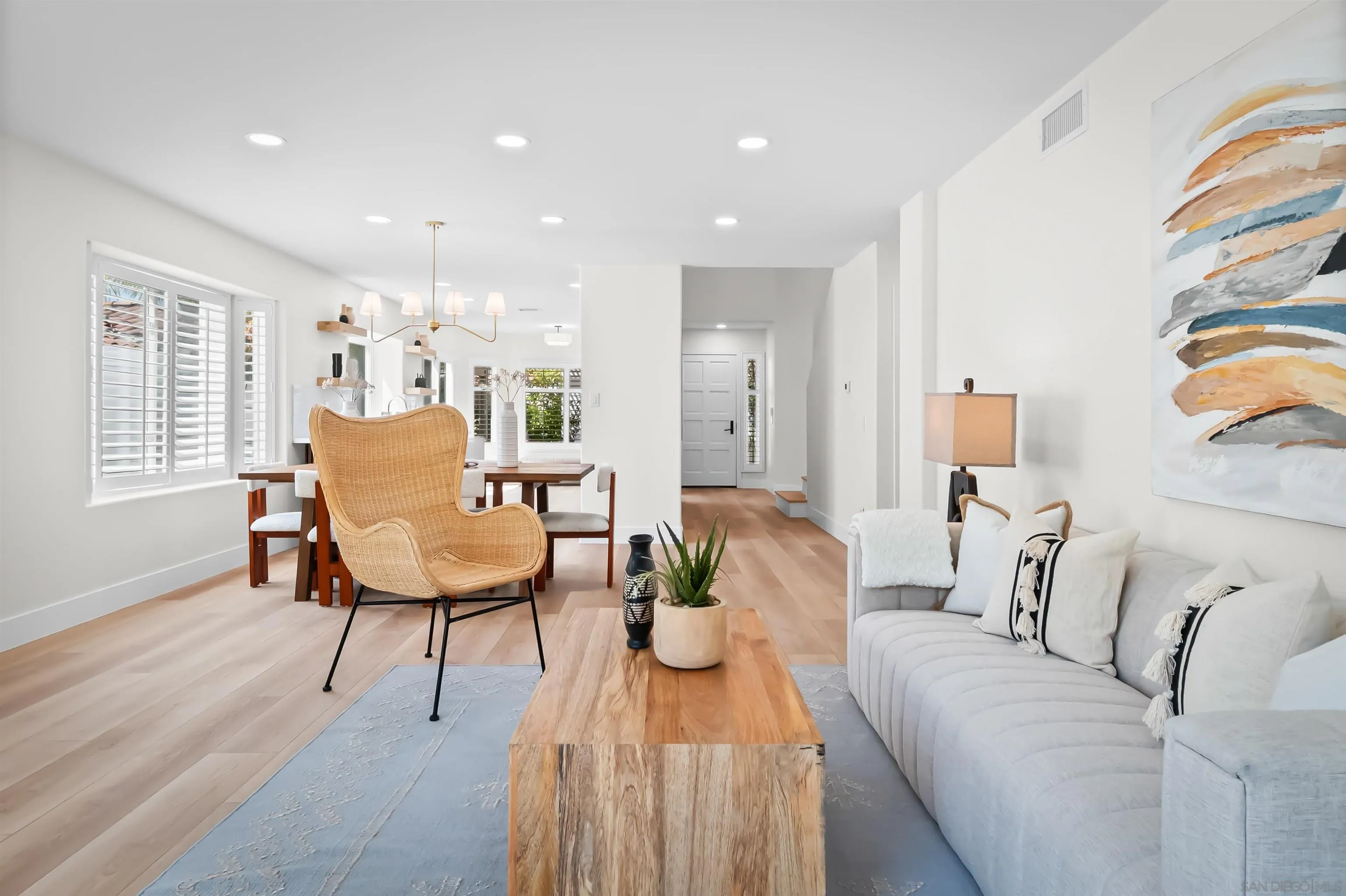https://cdn.realtyfeed.com/cdn/127/250036452/f2238a085170fe87ed5f7c6e4b262179.webp