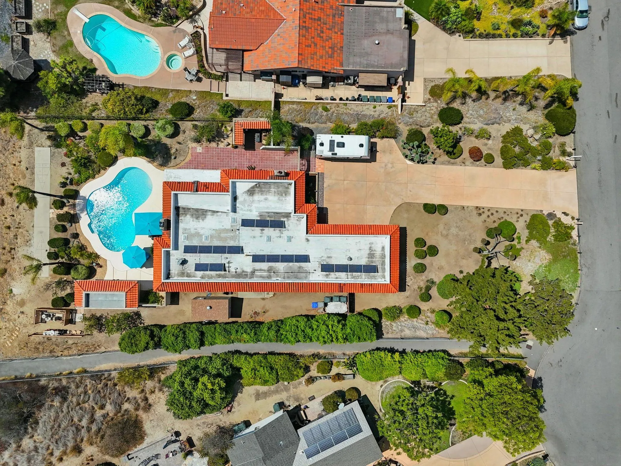 https://cdn.realtyfeed.com/cdn/127/250036456/5d2353f2714cb2e6e0e89ddffc663427.webp