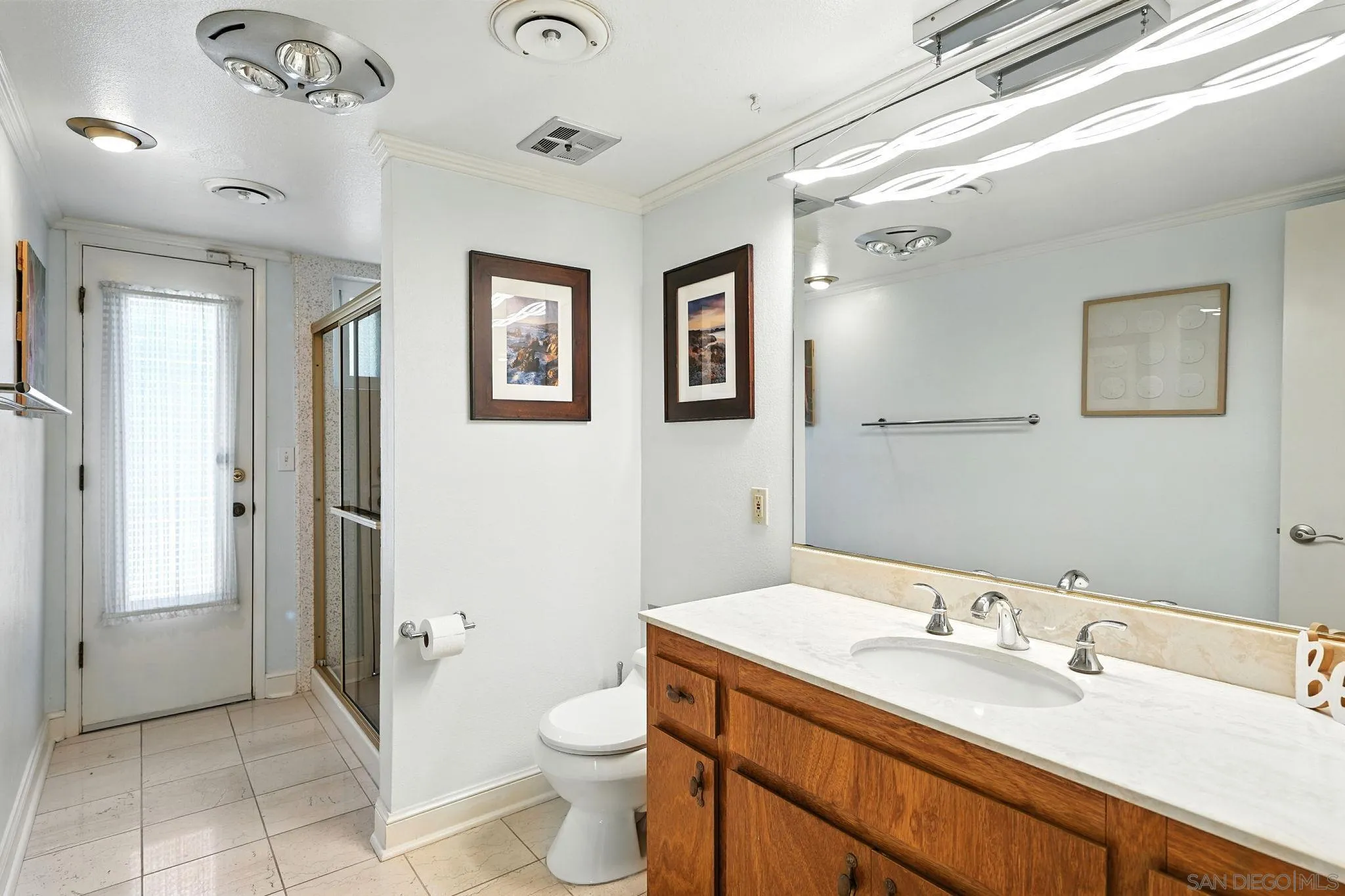 https://cdn.realtyfeed.com/cdn/127/250036456/8c0232fc2875864570a8150412128d45.webp