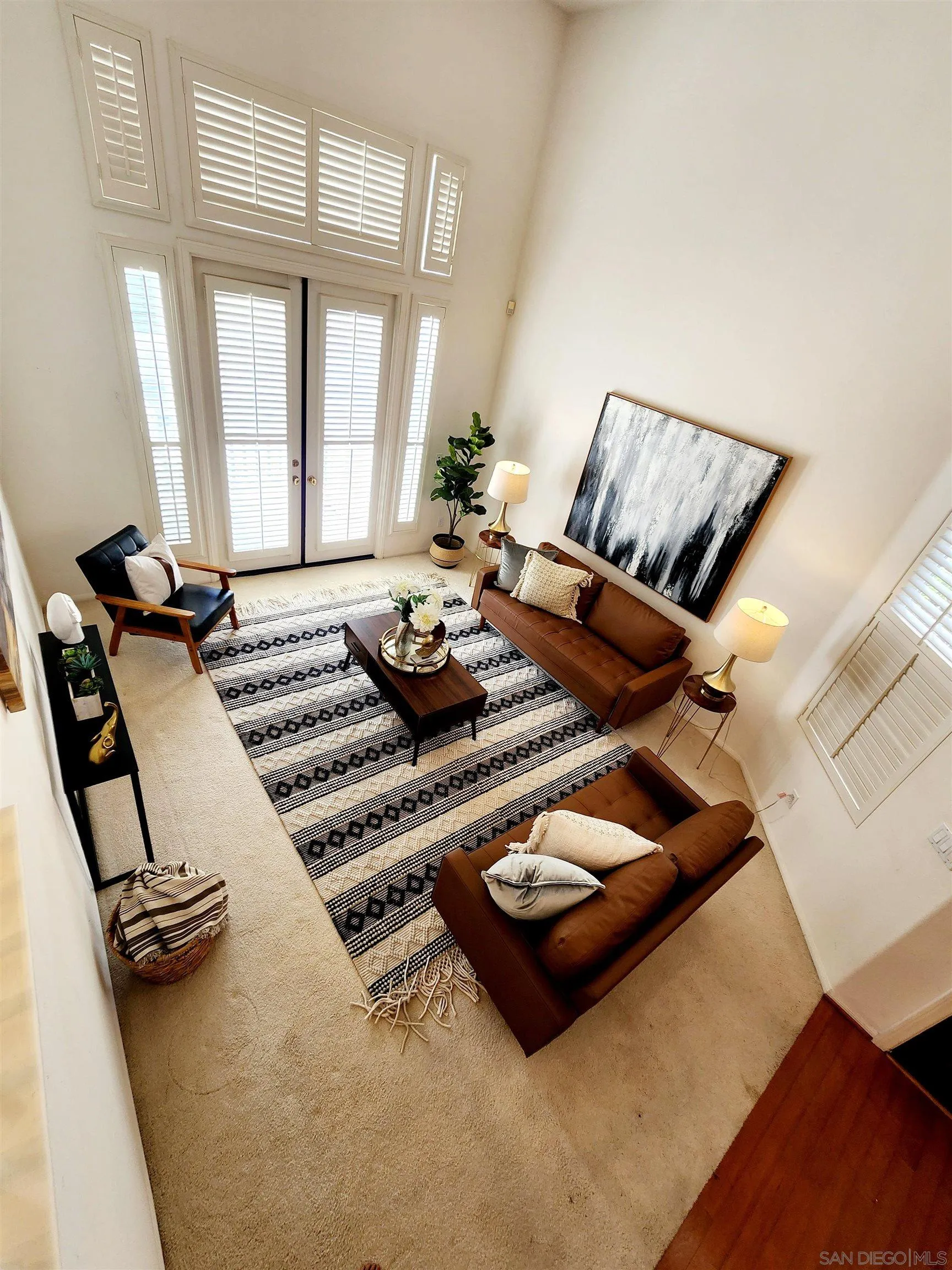 https://cdn.realtyfeed.com/cdn/127/250036459/39bd27e22e0fc12eb003be57eee30d9e.webp