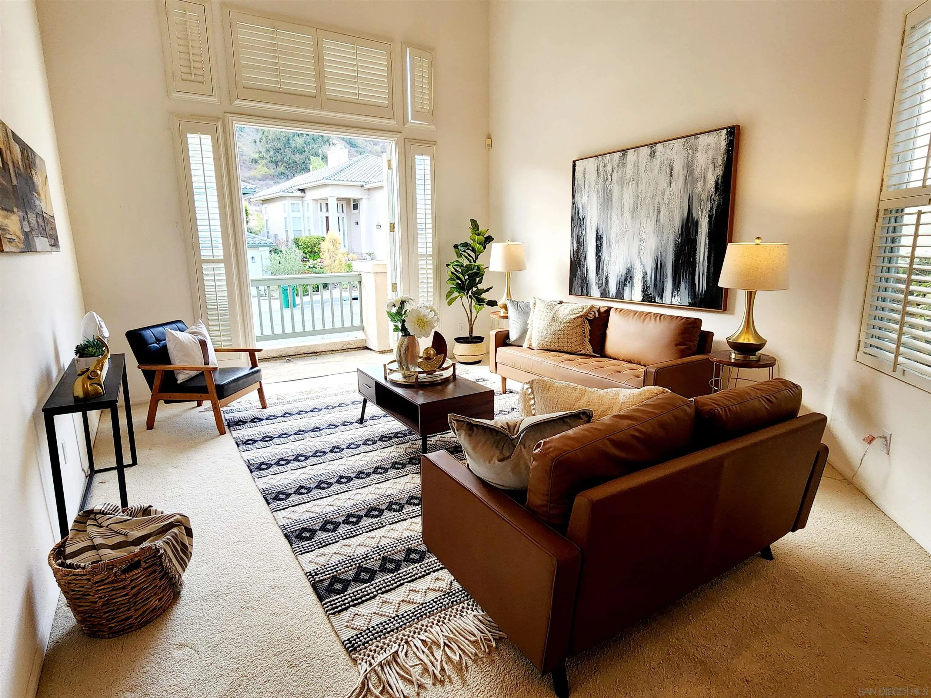 https://cdn.realtyfeed.com/cdn/127/250036459/e63148ab8d224985c91ad2bf19b6b8d6.webp