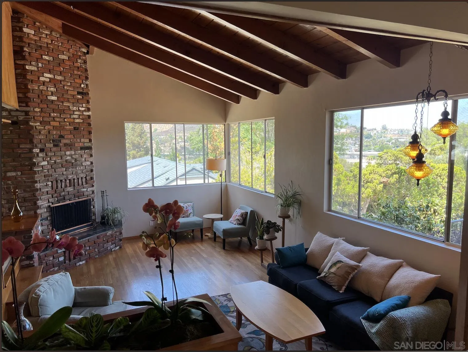 https://cdn.realtyfeed.com/cdn/127/250036460/246fa746071f69df7eb231a5447fb5dd.webp