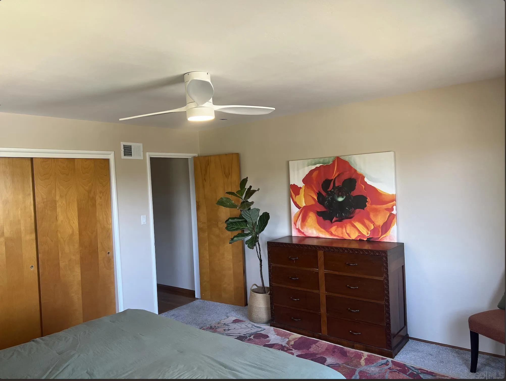 https://cdn.realtyfeed.com/cdn/127/250036460/3d68df1a5d94dcbd8a22829d9f25b4d3.webp