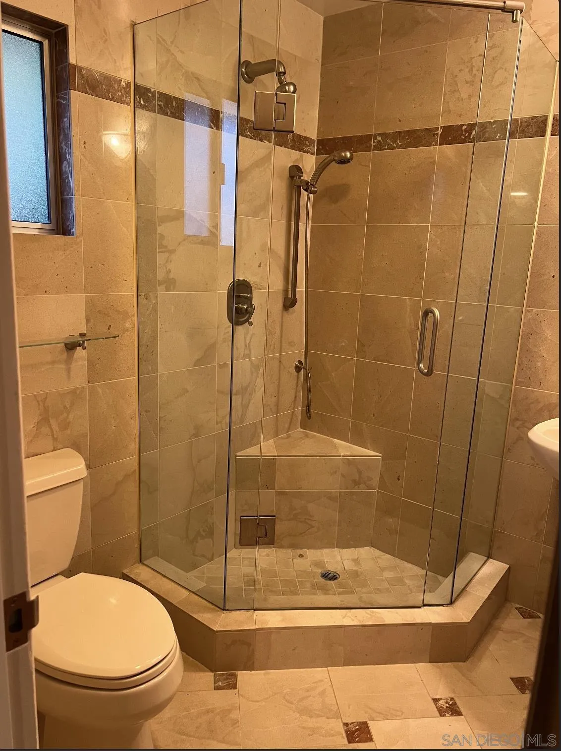 https://cdn.realtyfeed.com/cdn/127/250036460/766e25eb0e6ad67d3301b24ee68fbc3a.webp