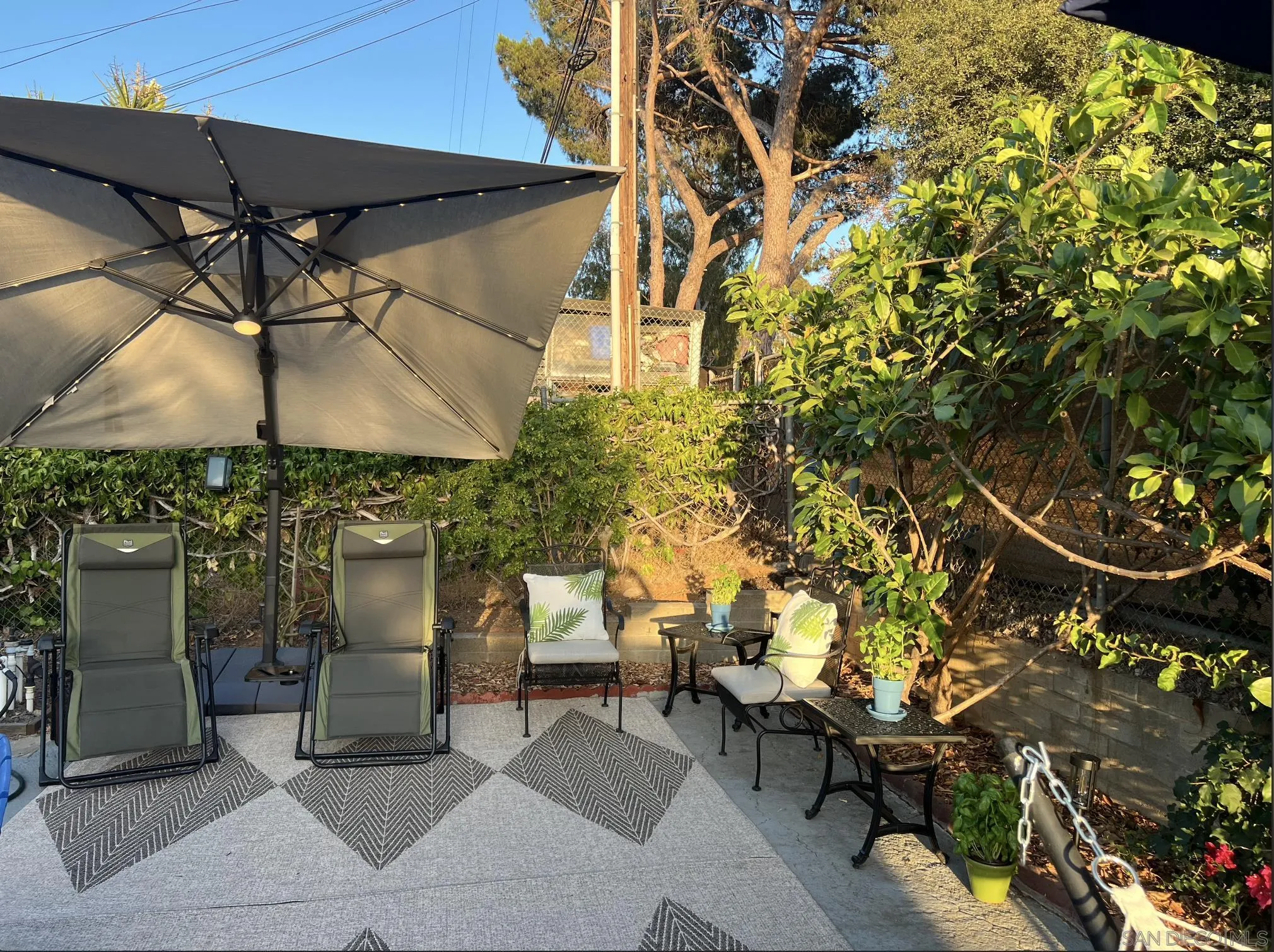https://cdn.realtyfeed.com/cdn/127/250036460/c23239480c4543a4c8f240d21d45c37a.webp