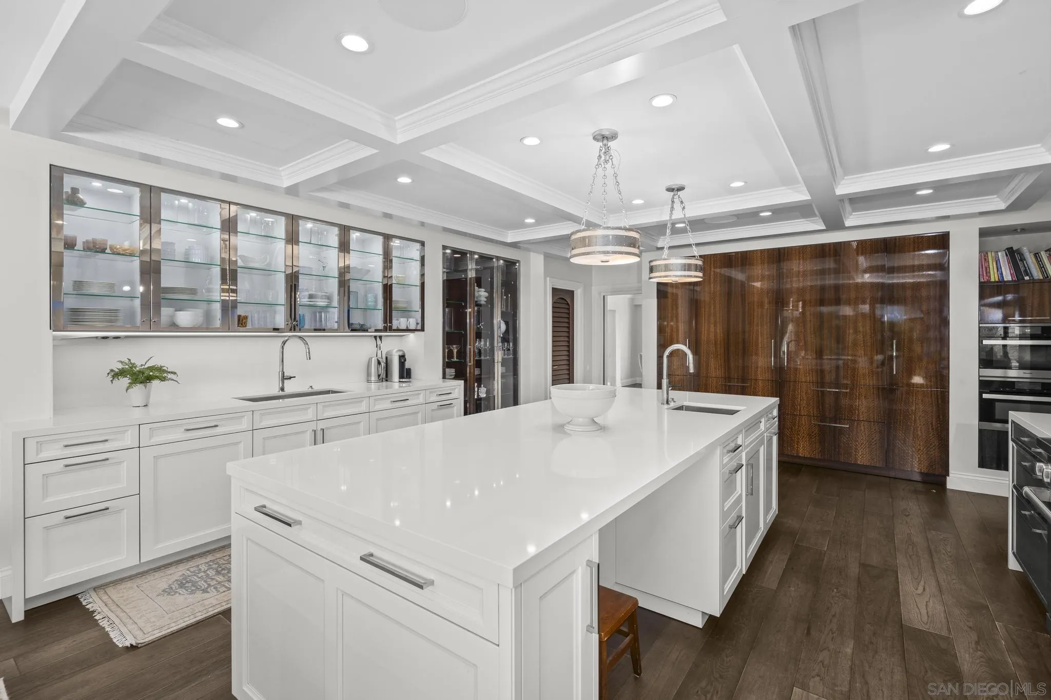 https://cdn.realtyfeed.com/cdn/127/250036465/06d5b2d9a0c4673d77a8dff3bc199bc5.webp