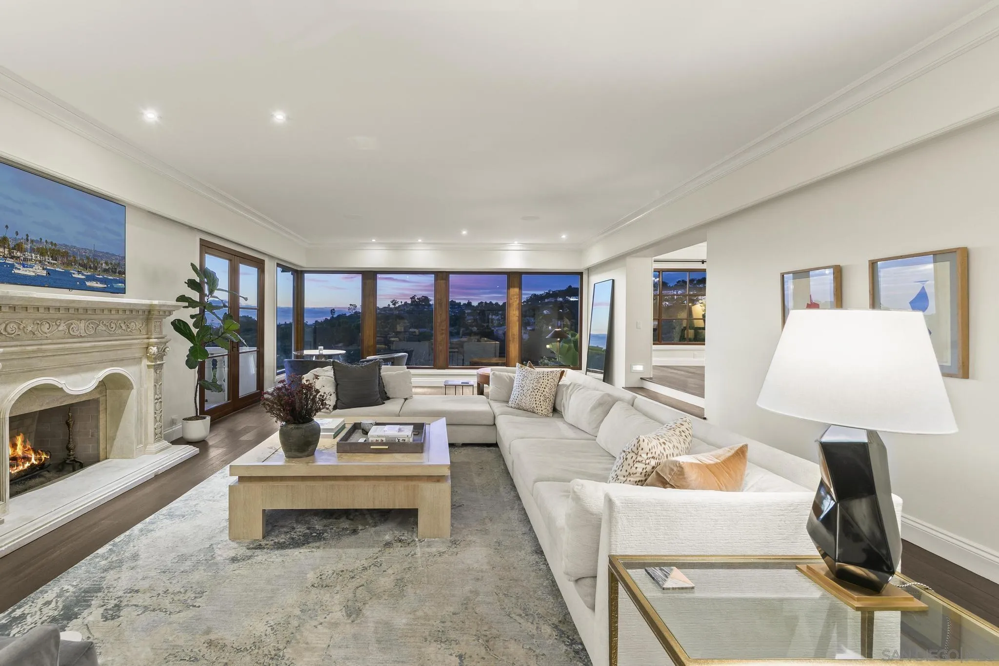 https://cdn.realtyfeed.com/cdn/127/250036465/1c477d1dea3091801436936bb48e0b4a.webp