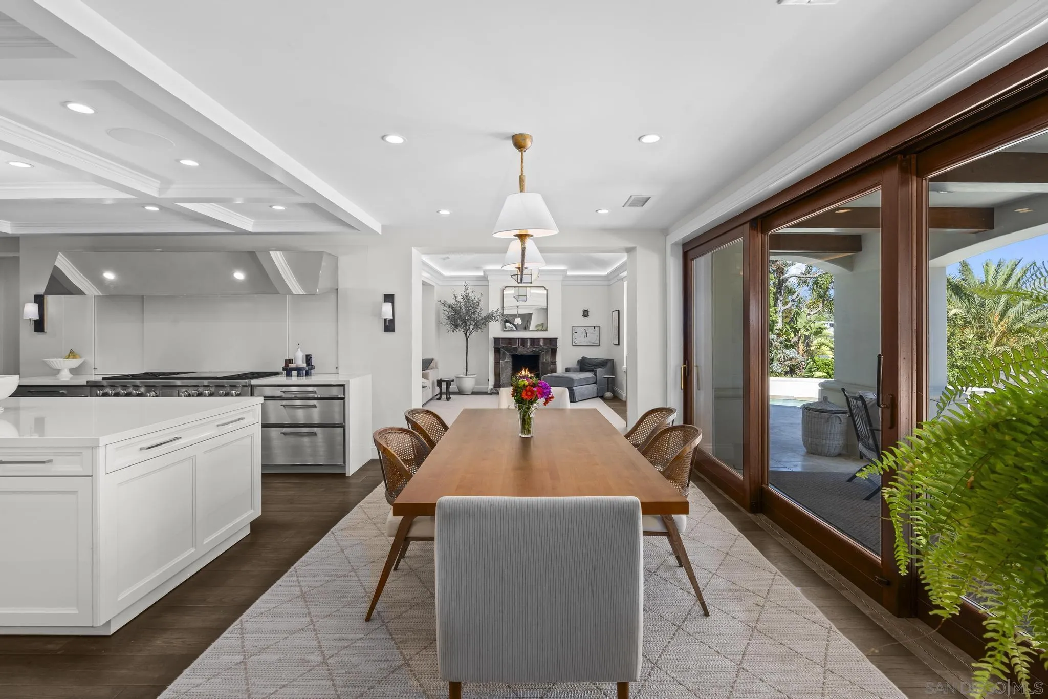 https://cdn.realtyfeed.com/cdn/127/250036465/365683326180e2f2ef6469ec2dd75913.webp