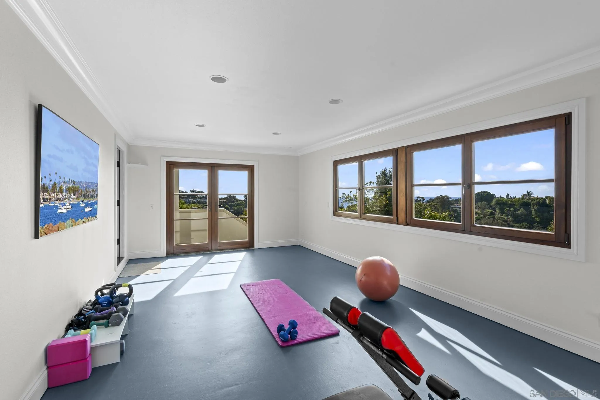 https://cdn.realtyfeed.com/cdn/127/250036465/4b8cc4df3cc326b07abd75e8b0f4ff73.webp