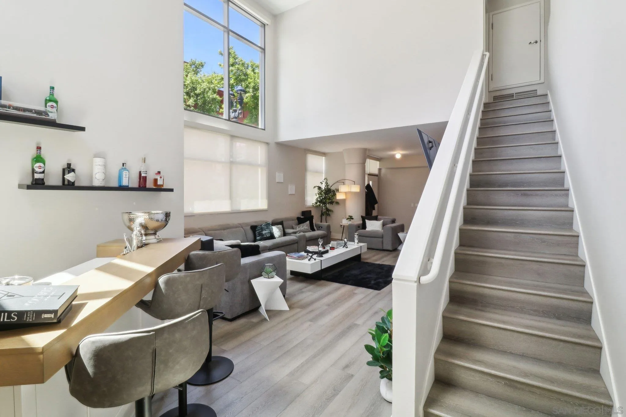 https://cdn.realtyfeed.com/cdn/127/250036467/2739b3bcd7a2a0adeaa30f49ca7366f9.webp