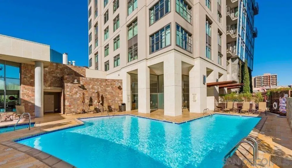 https://cdn.realtyfeed.com/cdn/127/250036467/6277b0abb04efb9429798b9da077db9f.webp